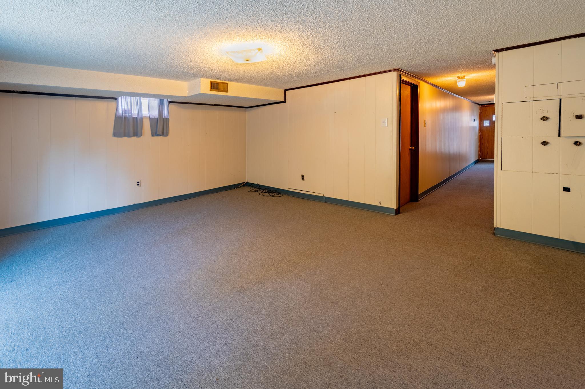 ROXBOROUGH - Residential