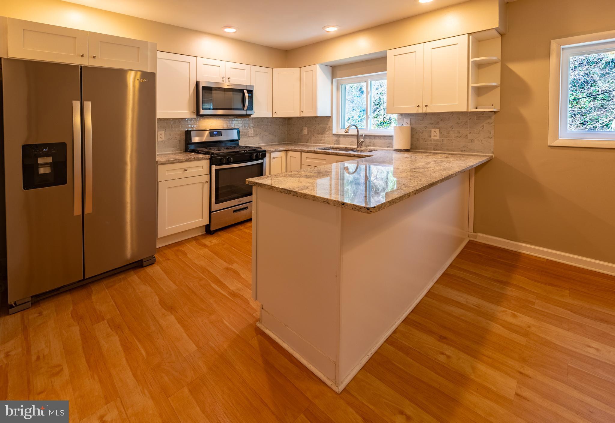 ROXBOROUGH - Residential