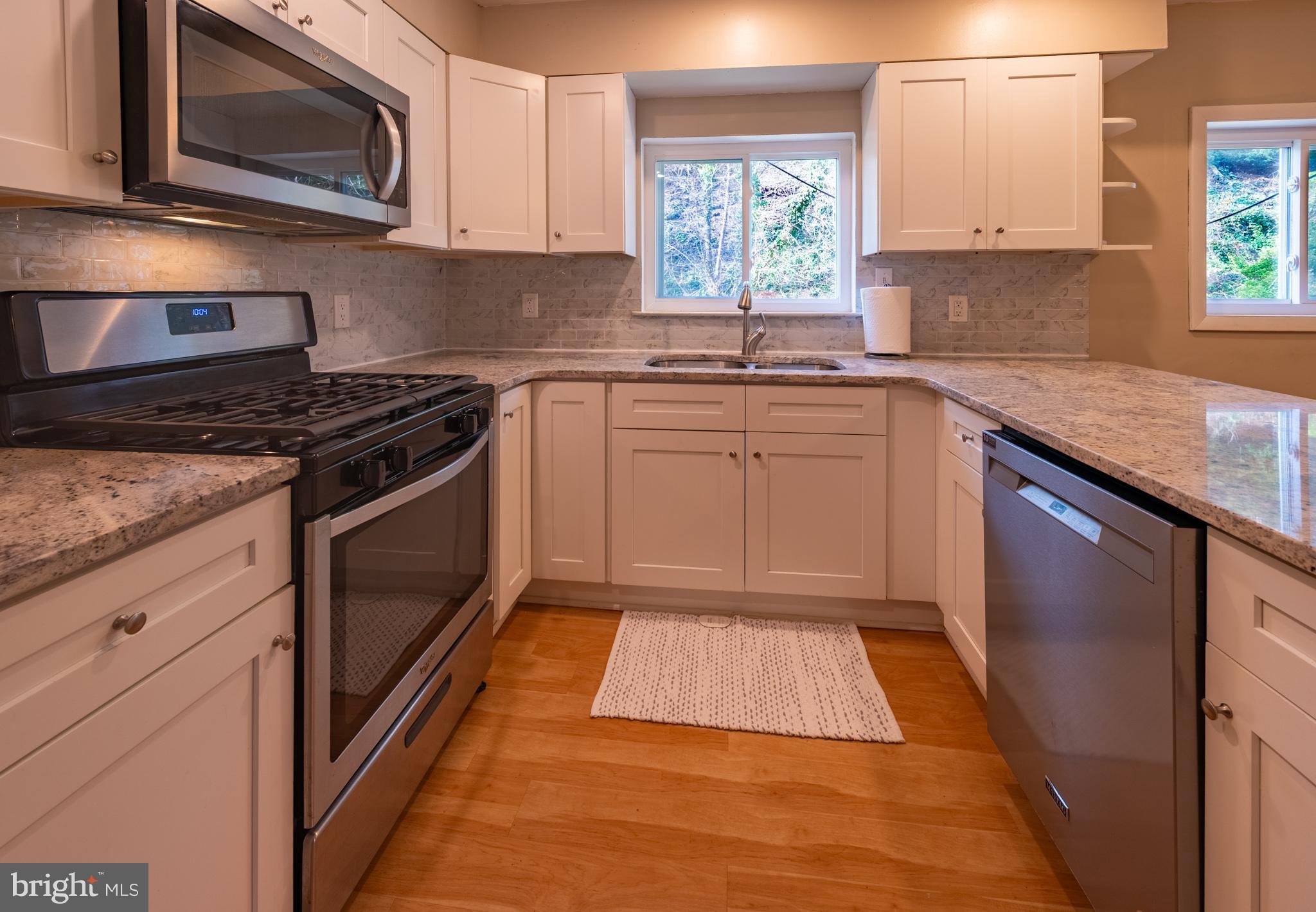 ROXBOROUGH - Residential