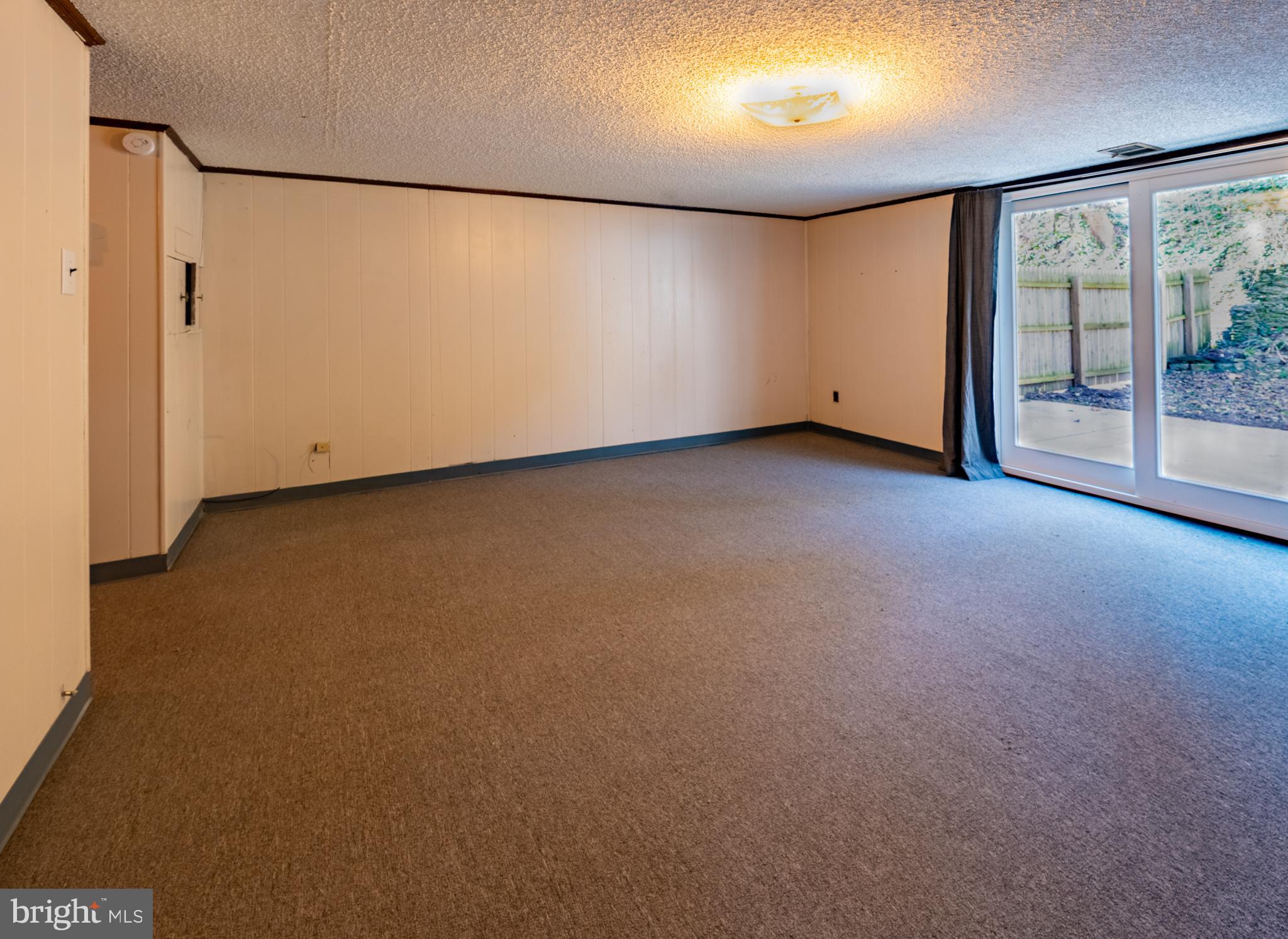 ROXBOROUGH - Residential