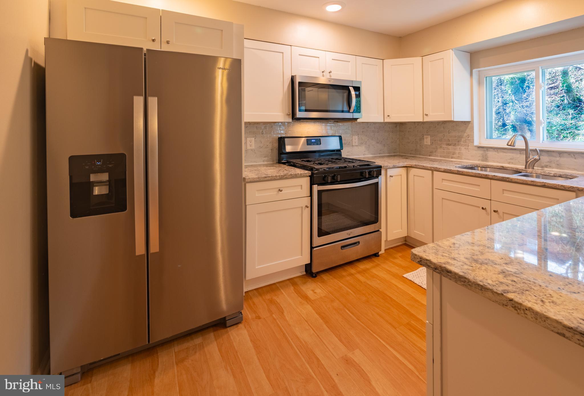 ROXBOROUGH - Residential