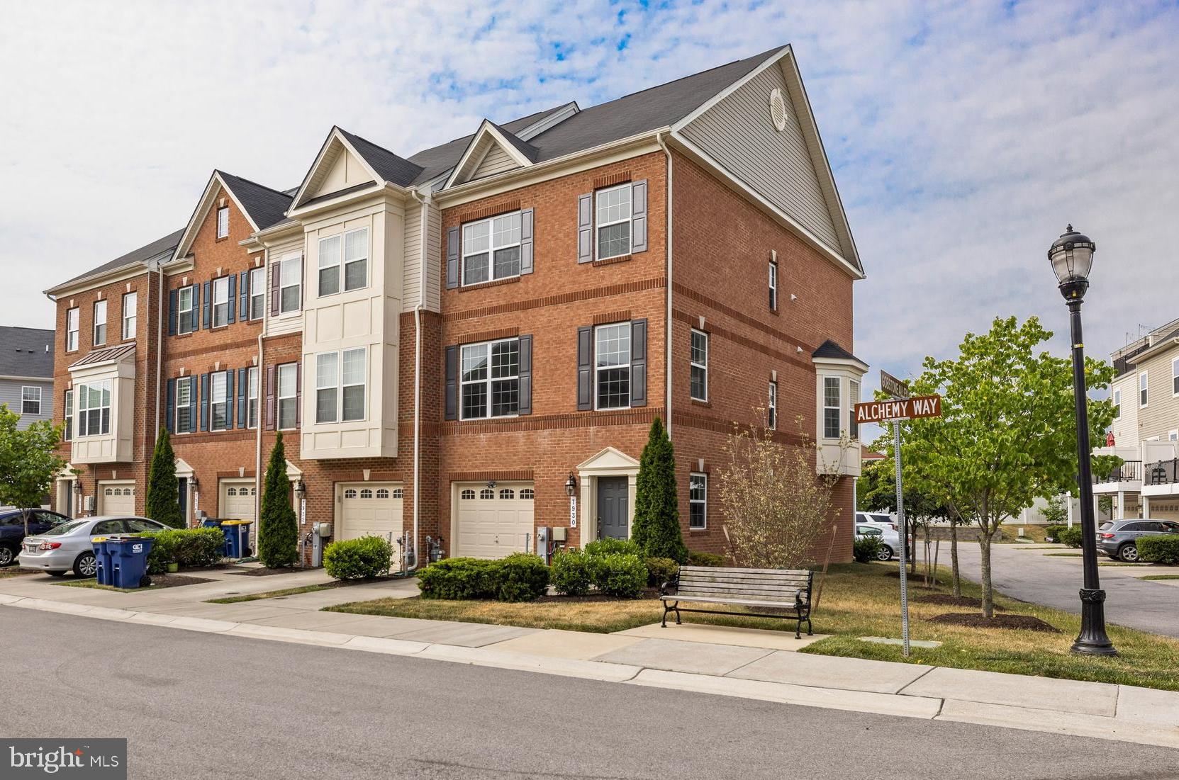 DORSET GARDENS AT BLUE STREAM - Residential