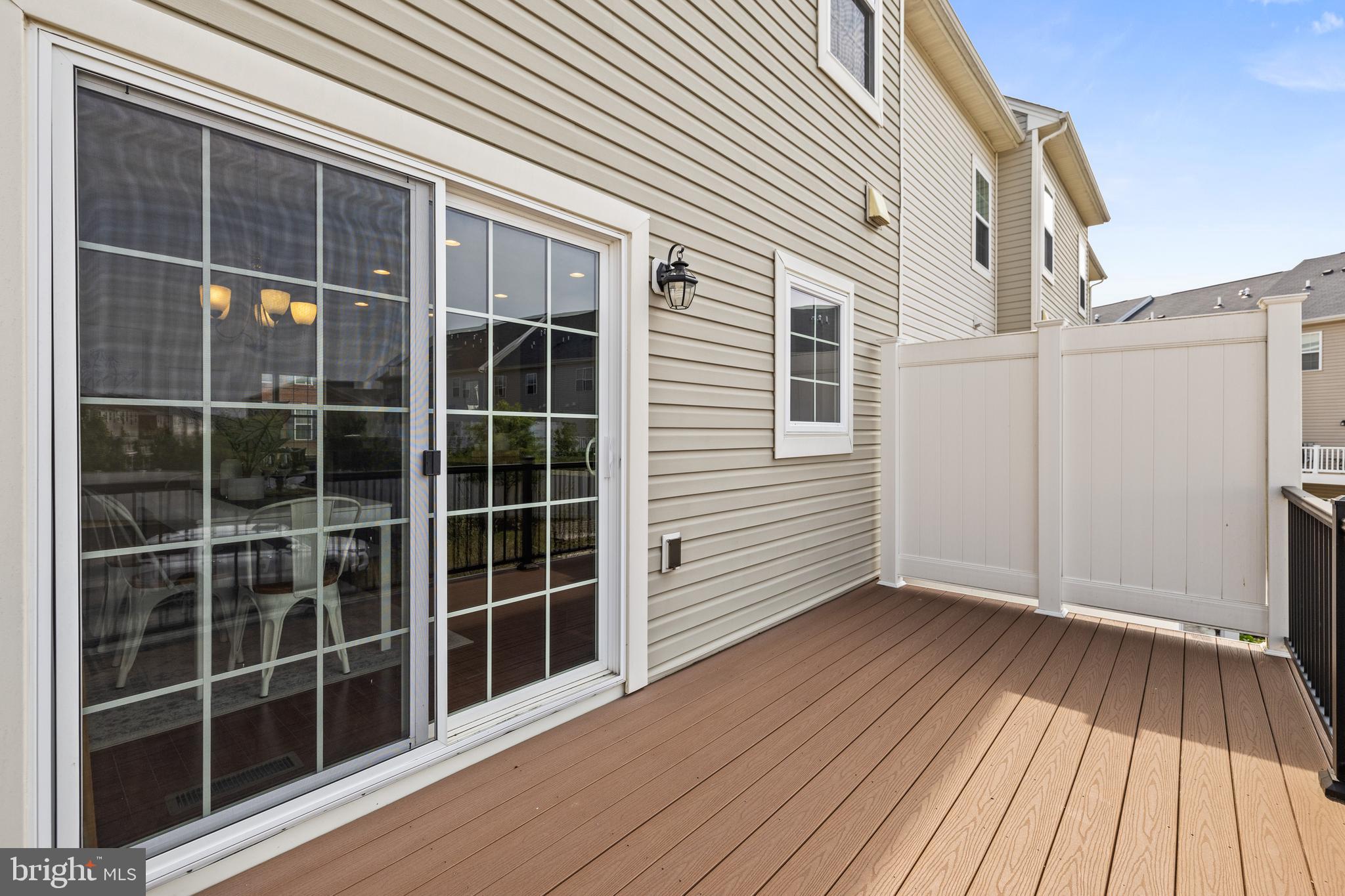 DORSET GARDENS AT BLUE STREAM - Residential