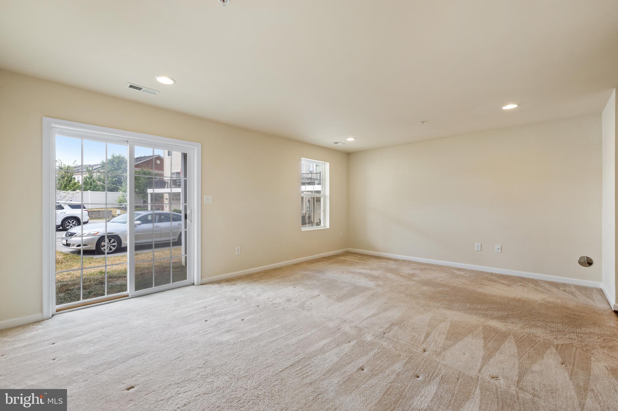 DORSET GARDENS AT BLUE STREAM - Residential