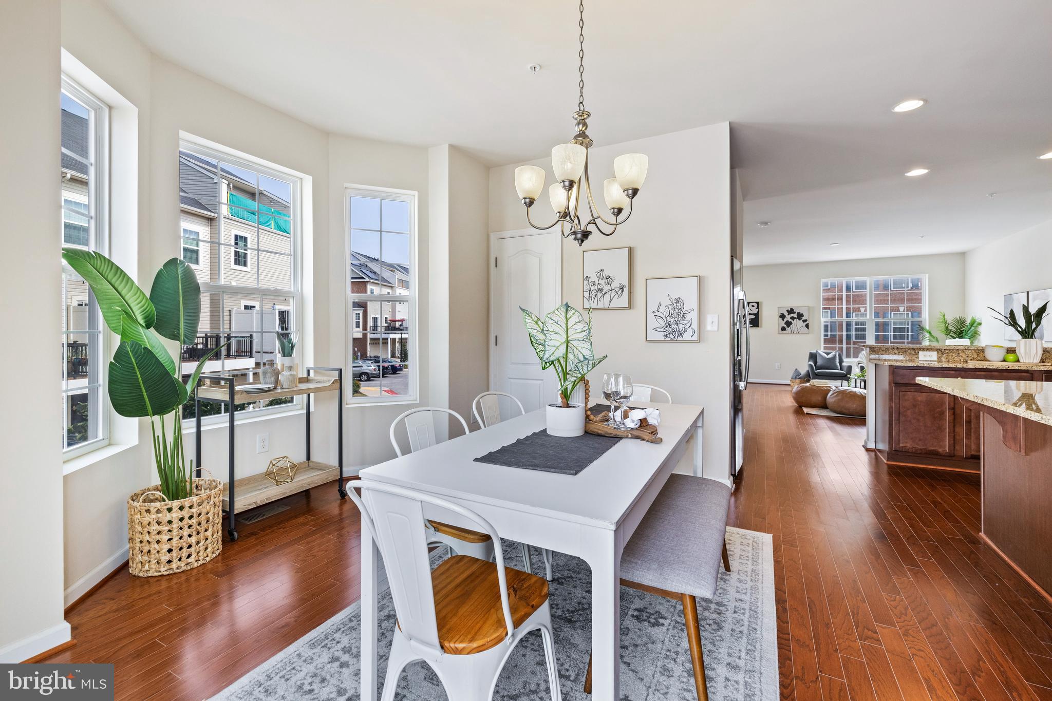 DORSET GARDENS AT BLUE STREAM - Residential