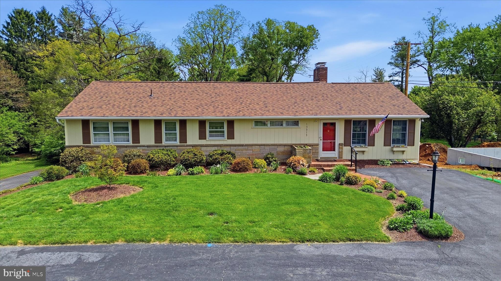 FOUNTAIN HEAD - Residential