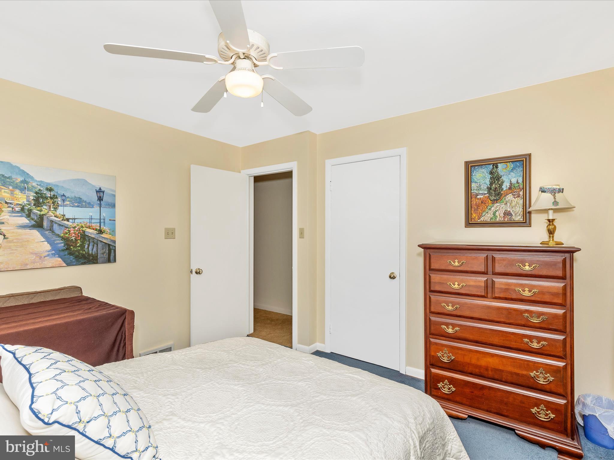FOUNTAIN HEAD - Residential