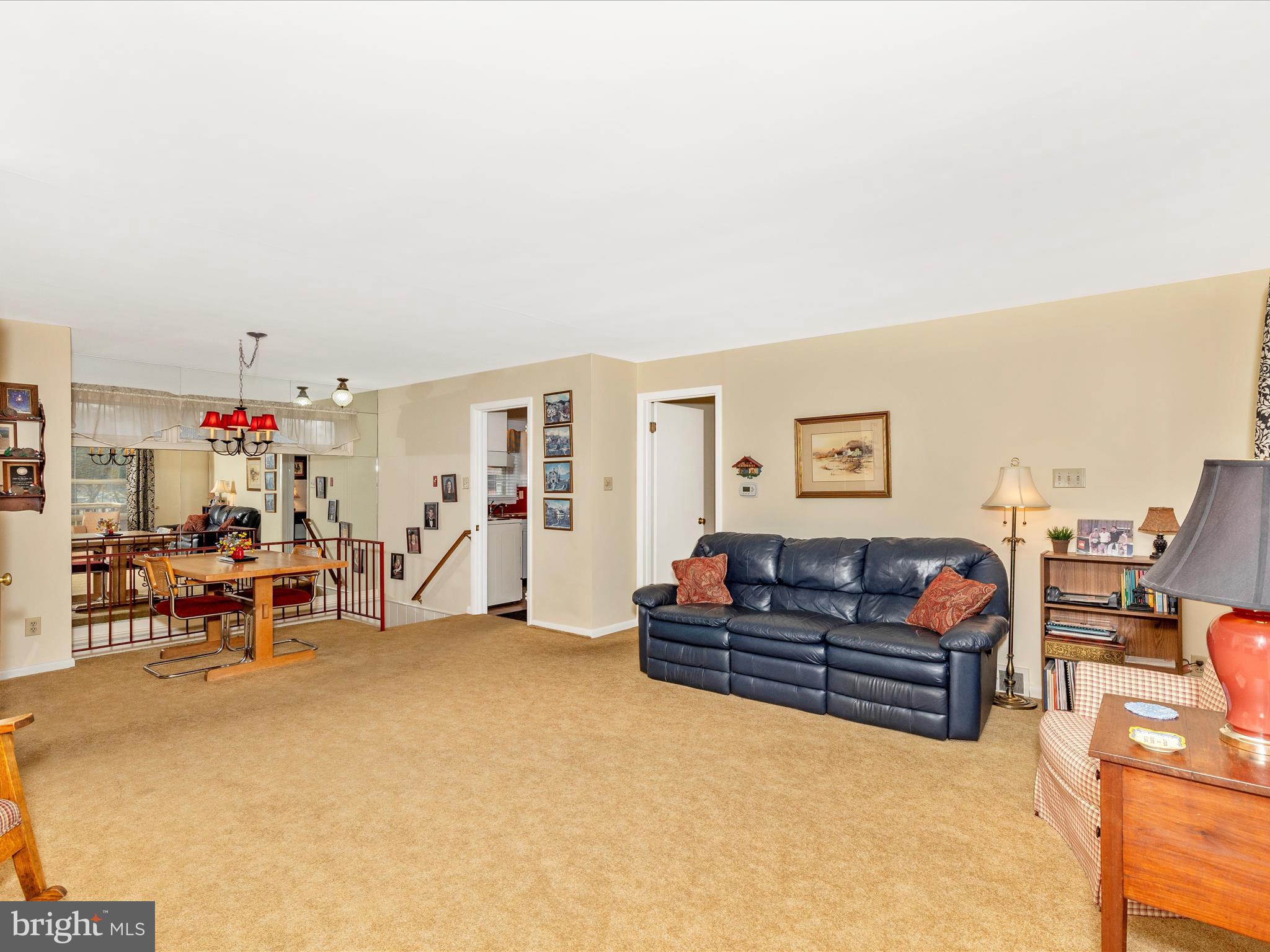 FOUNTAIN HEAD - Residential