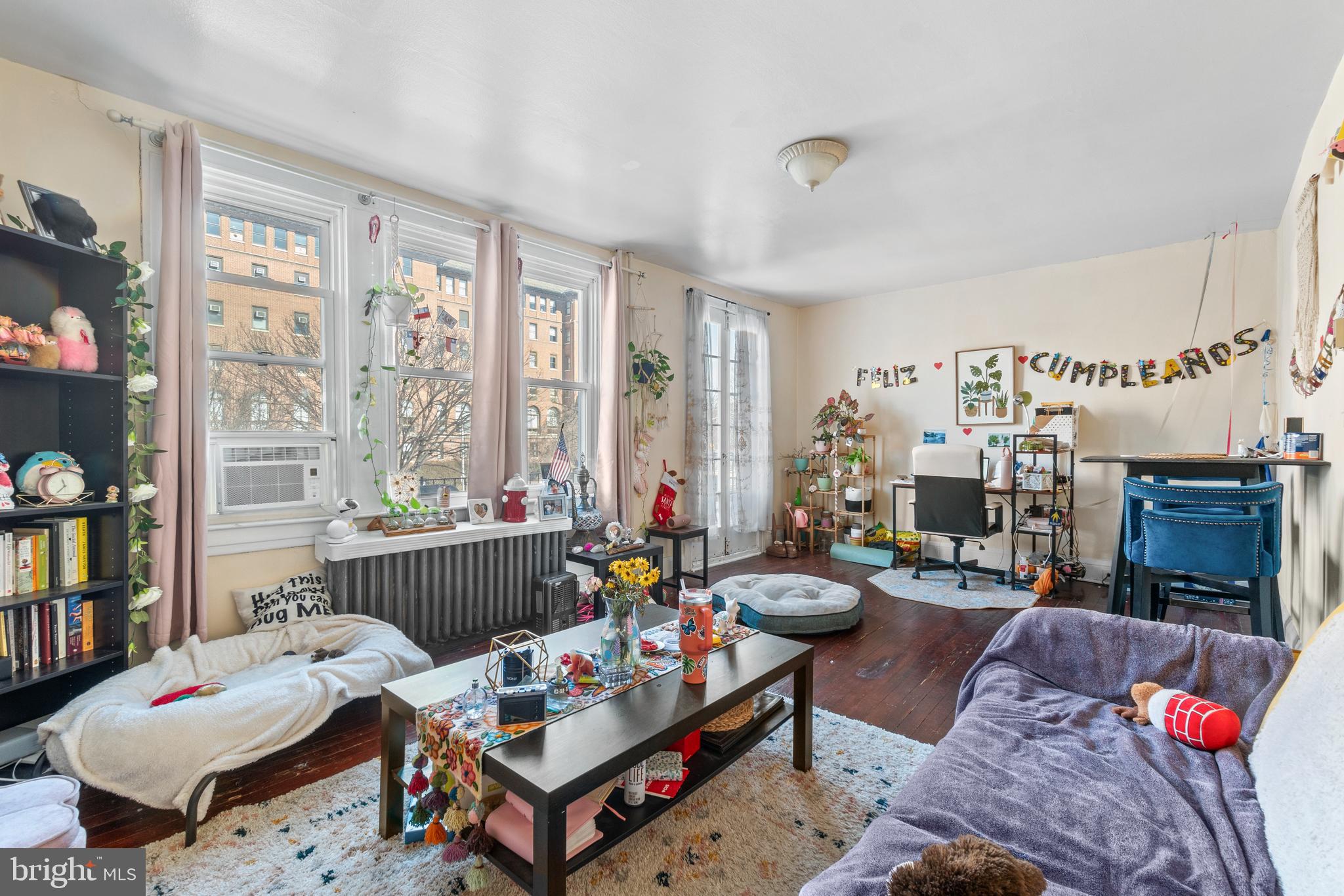 CHARLES VILLAGE - Residential Income