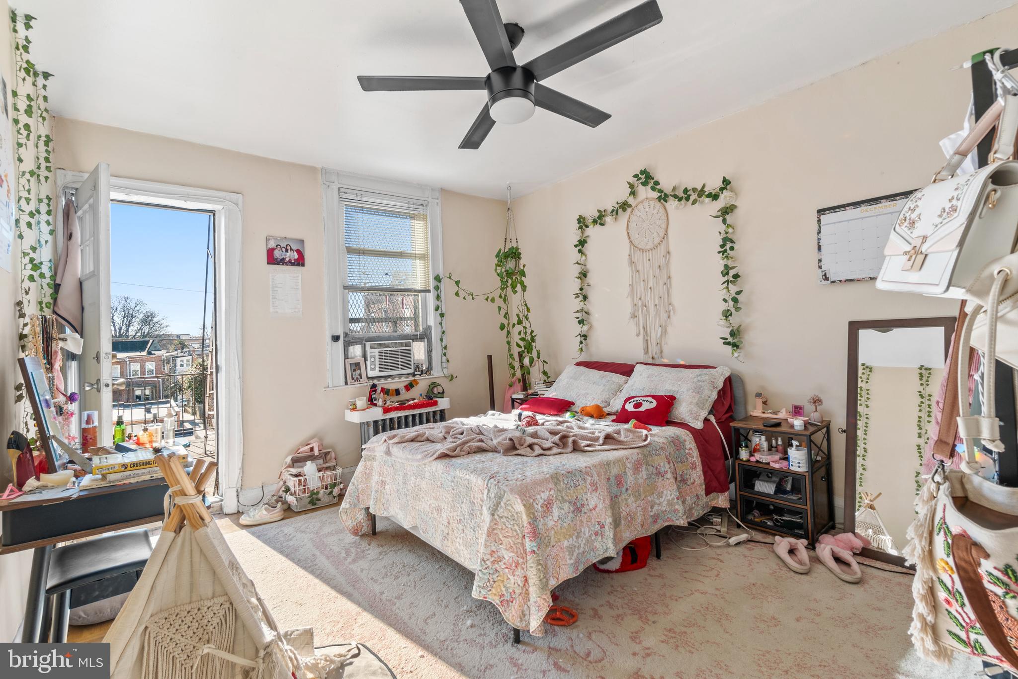 CHARLES VILLAGE - Residential Income