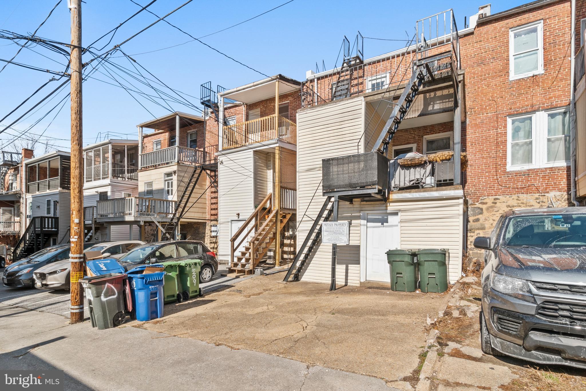 CHARLES VILLAGE - Residential Income