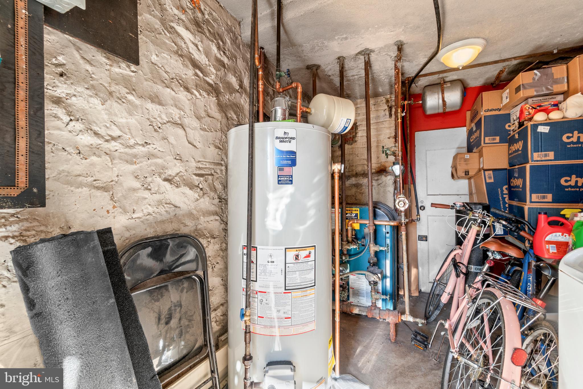 CHARLES VILLAGE - Residential Income