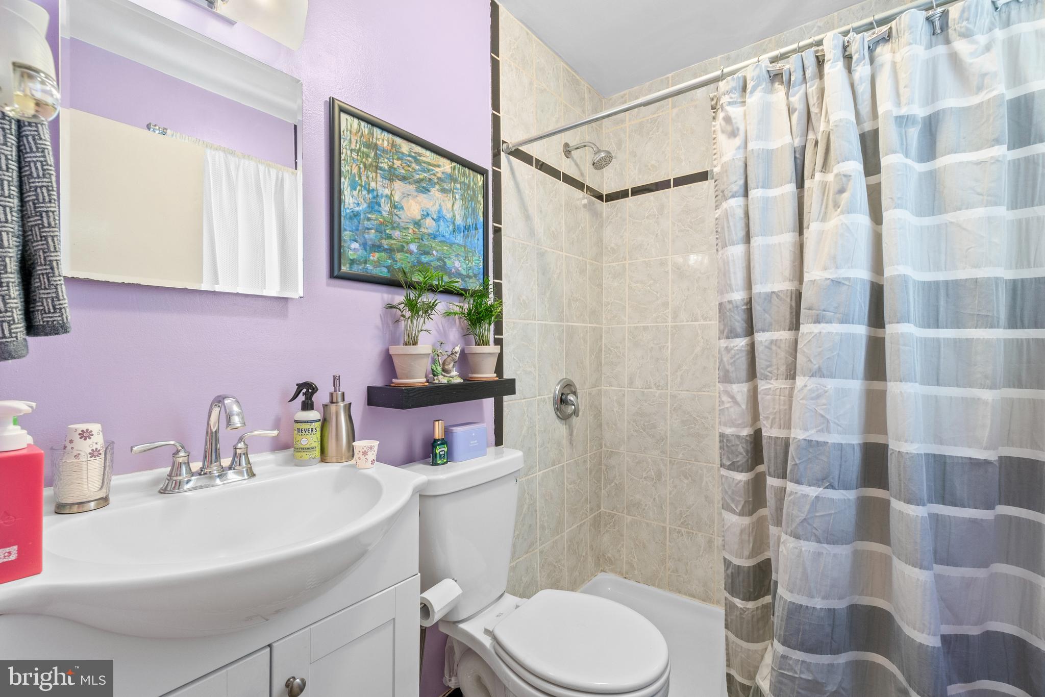 CHARLES VILLAGE - Residential Income