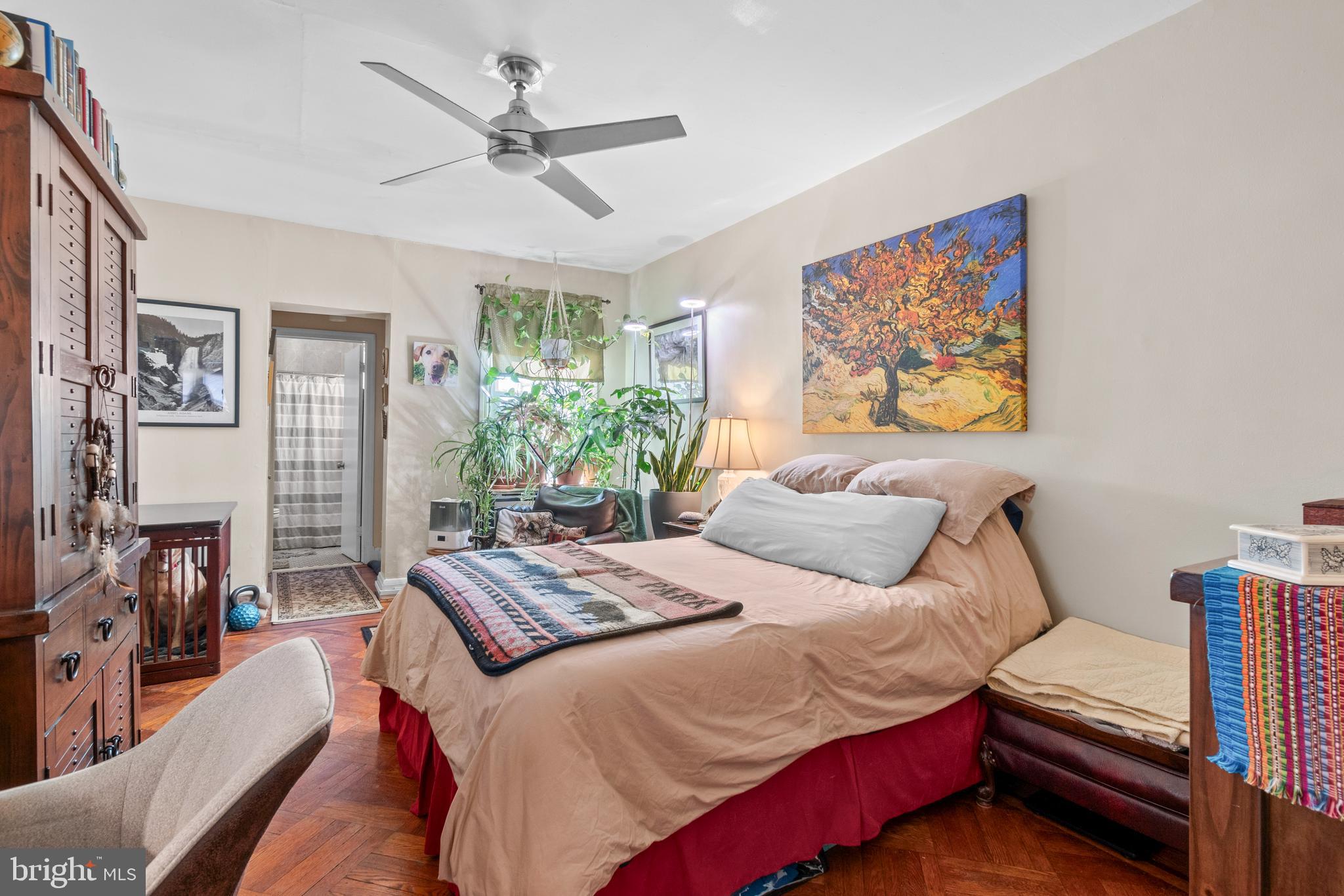 CHARLES VILLAGE - Residential Income