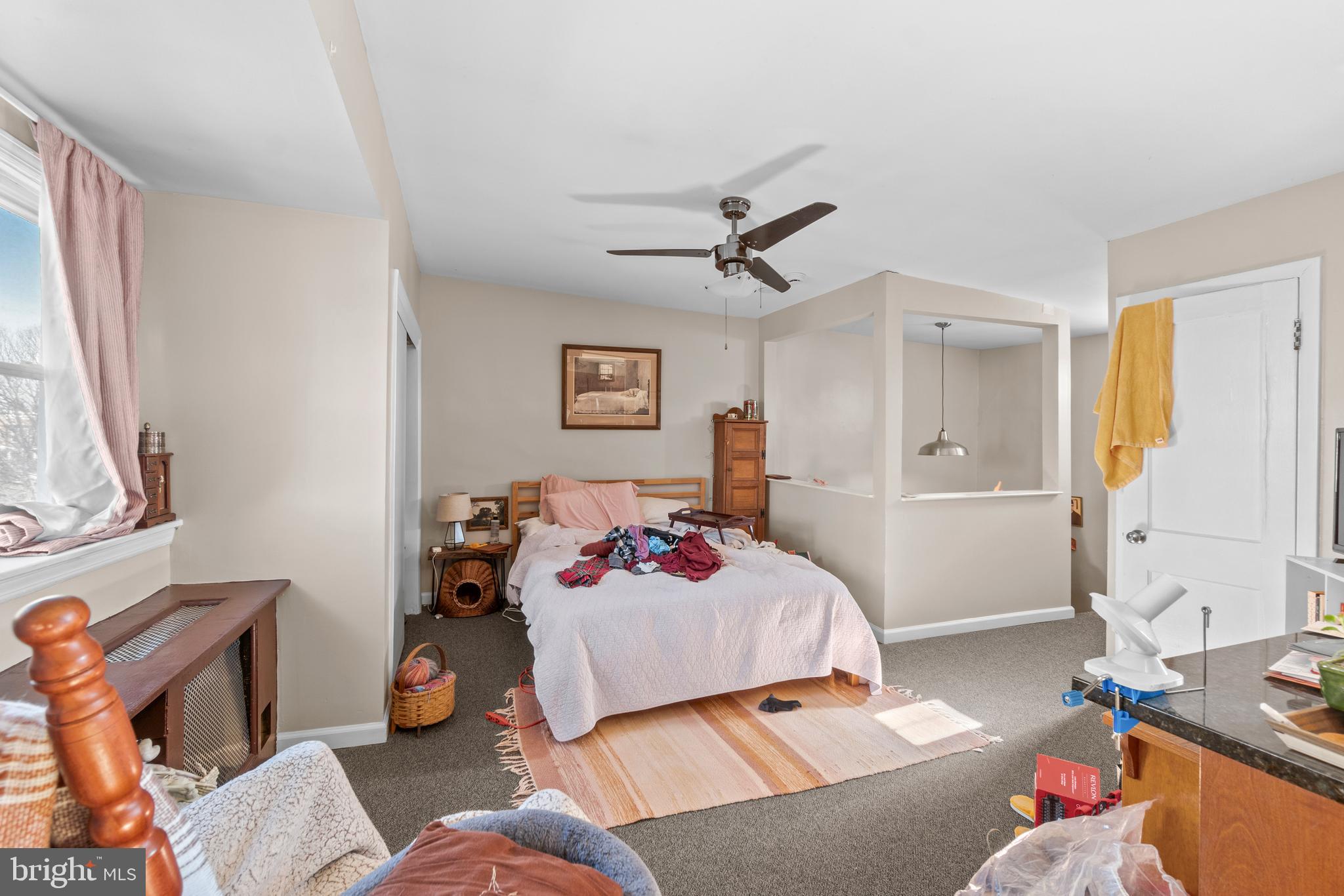 CHARLES VILLAGE - Residential Income