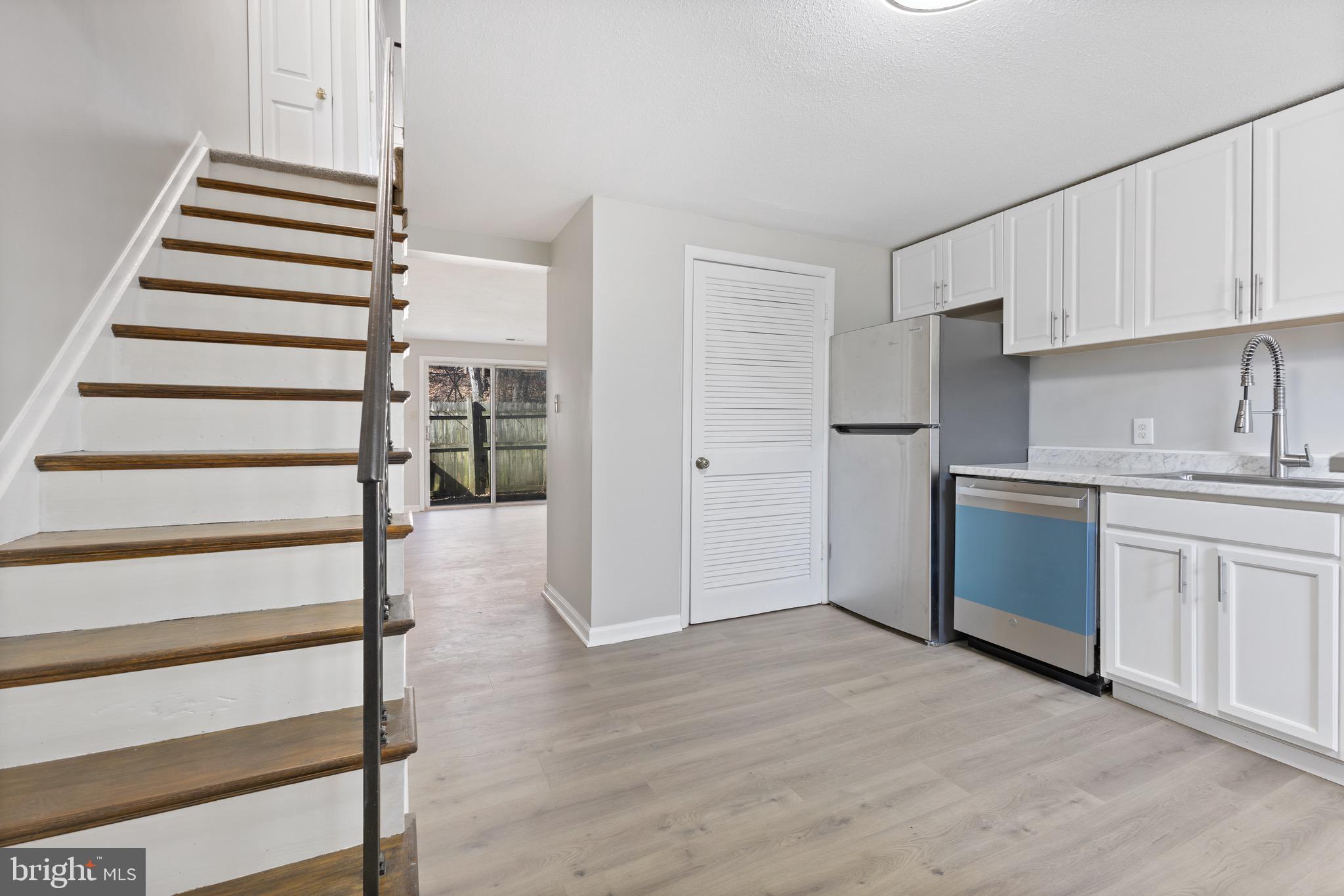1726 VILLAGE GREEN DRIVE A-14