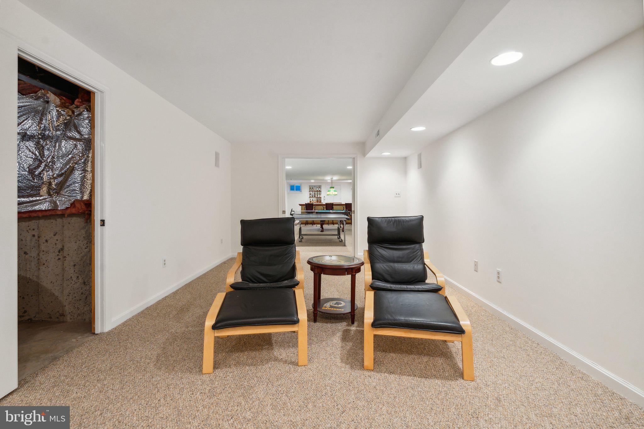 REDLAND KNOLLS - Residential