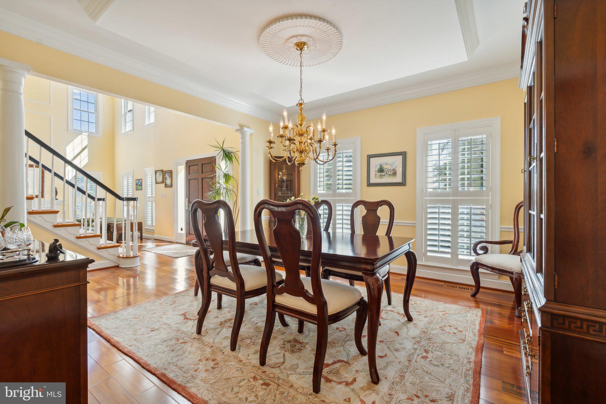 REDLAND KNOLLS - Residential