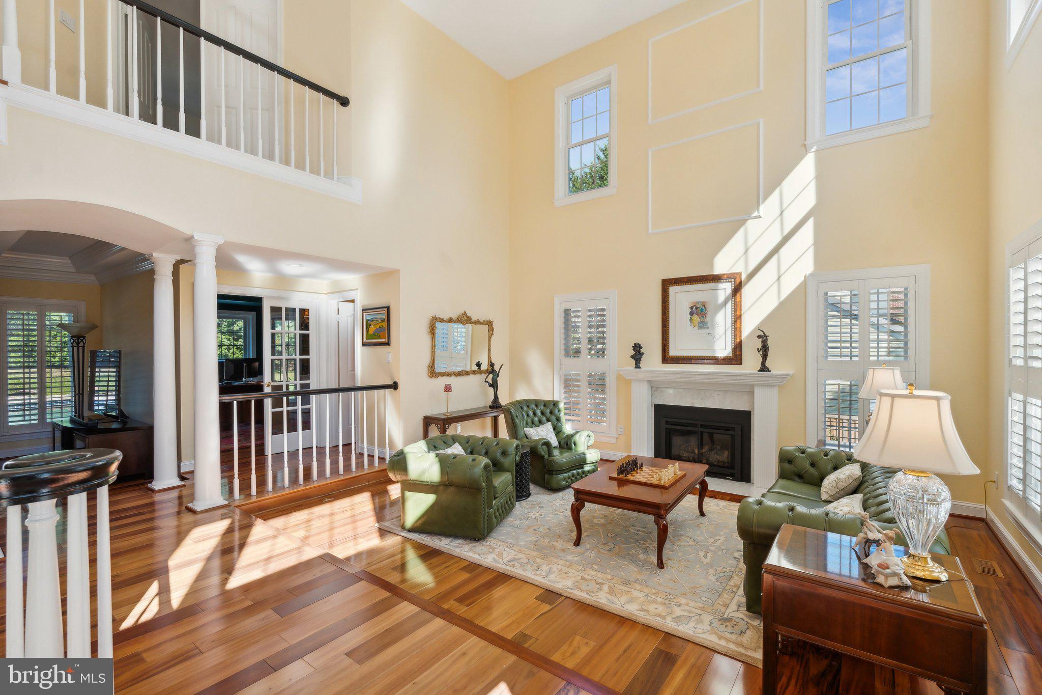 REDLAND KNOLLS - Residential