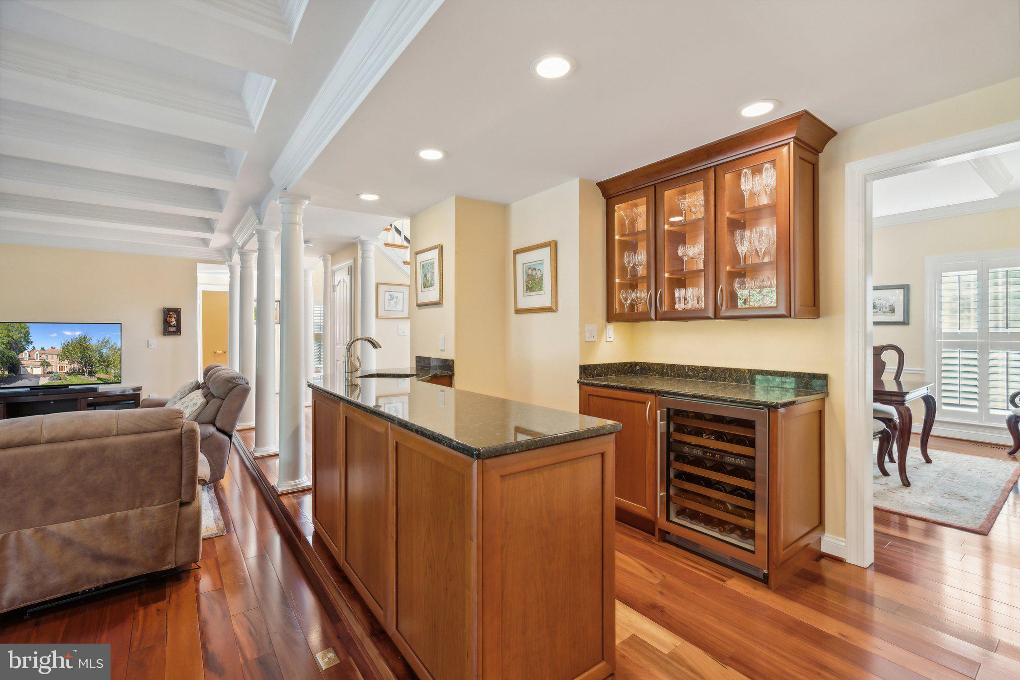 REDLAND KNOLLS - Residential