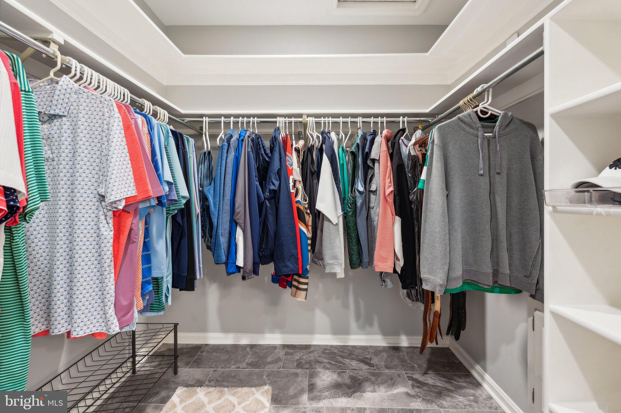 REDLAND KNOLLS - Residential