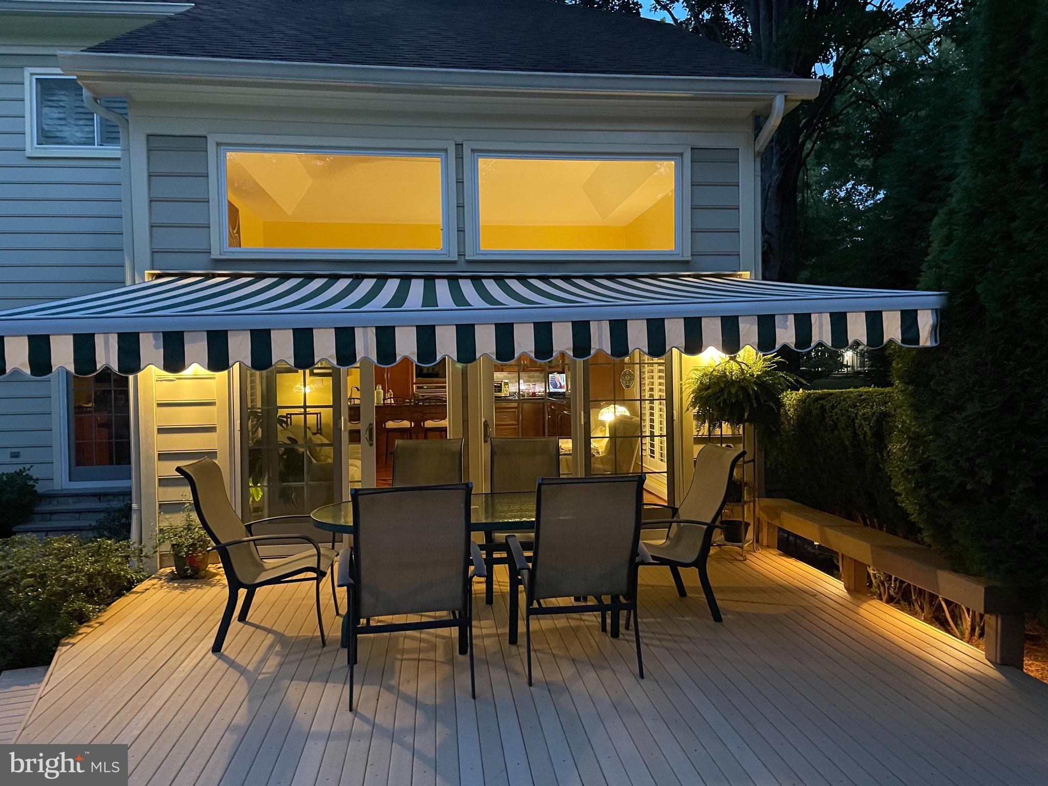 REDLAND KNOLLS - Residential