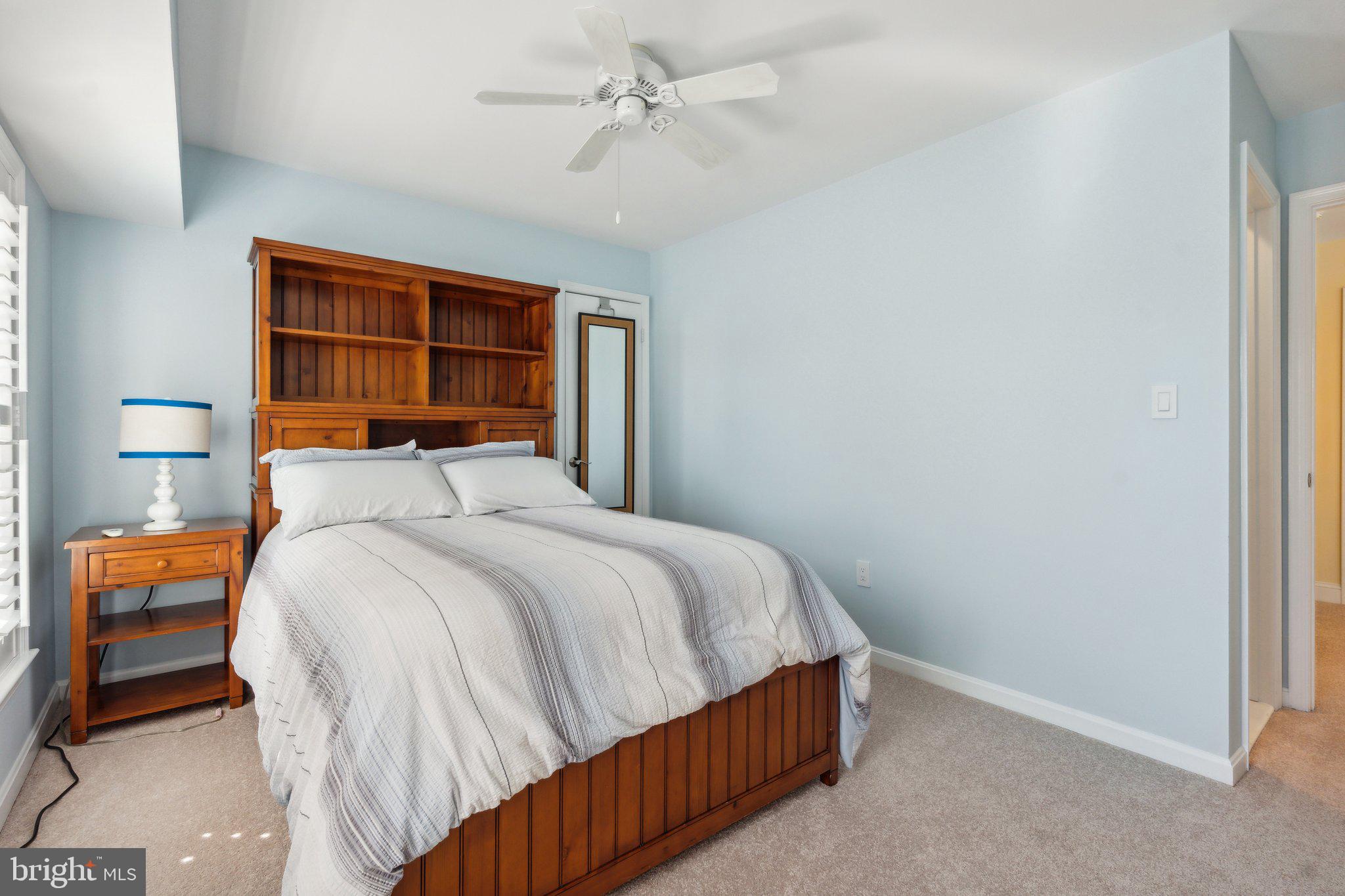 REDLAND KNOLLS - Residential