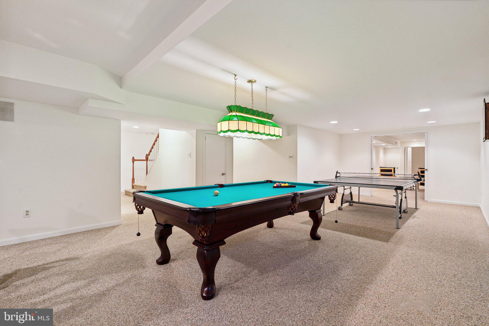 REDLAND KNOLLS - Residential