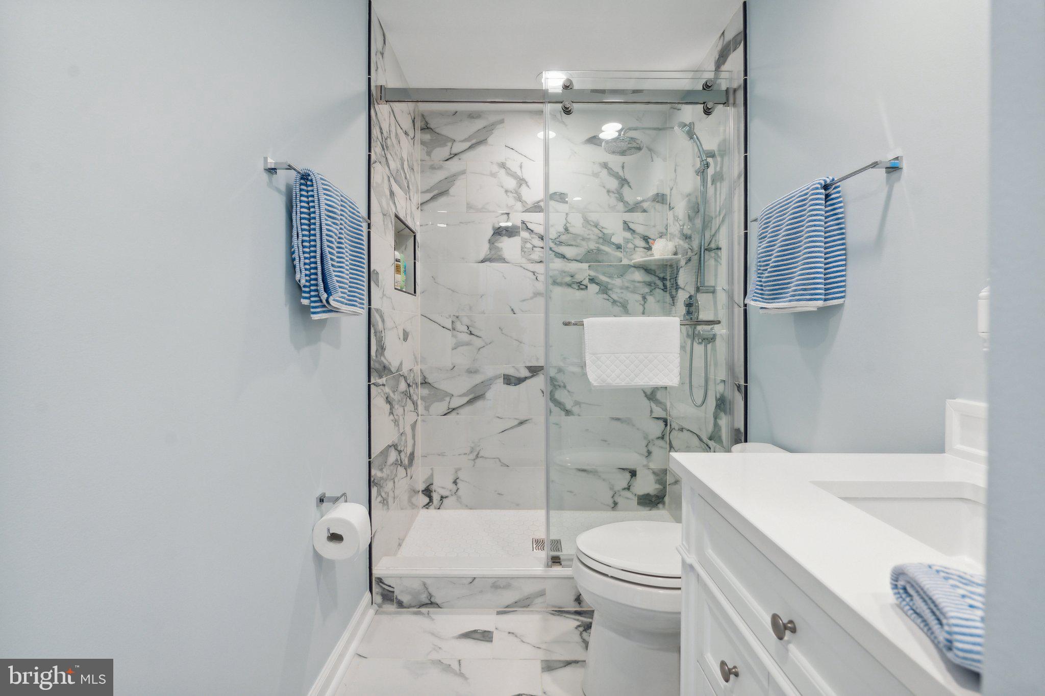 REDLAND KNOLLS - Residential