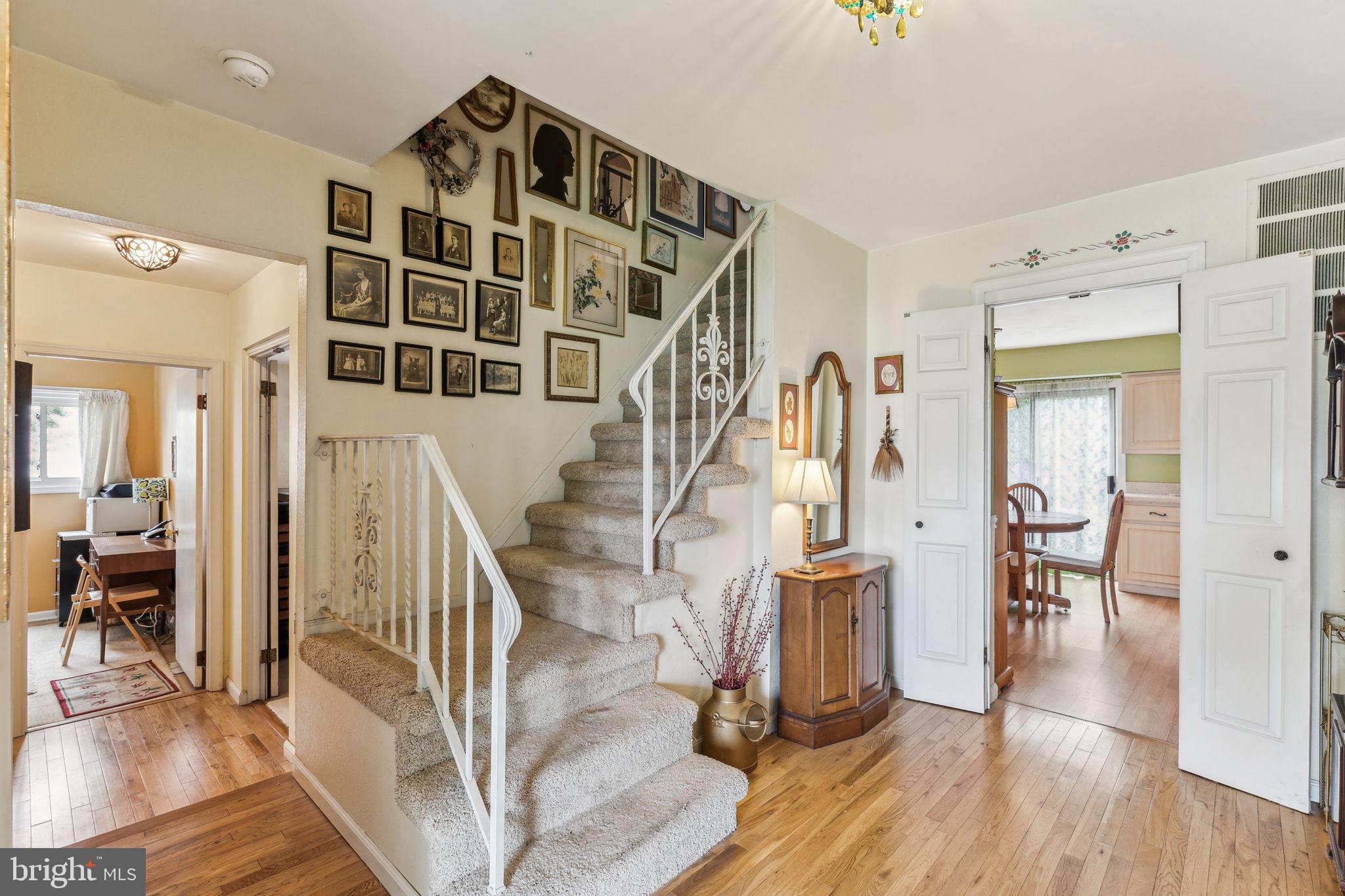 5 S SYRACUSE DRIVE