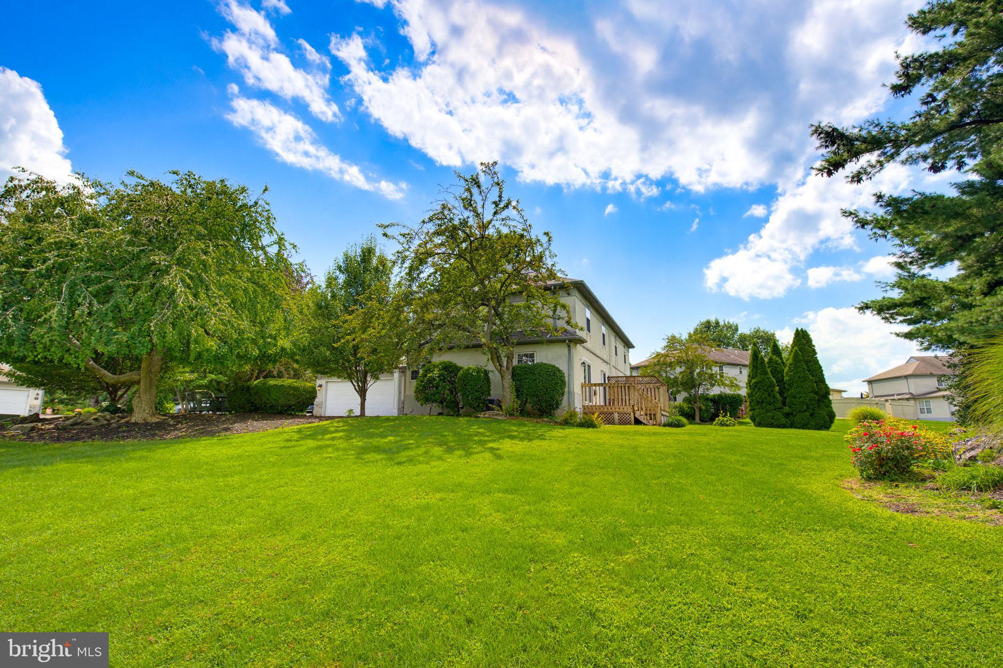 3 LAURELGATE PLACE