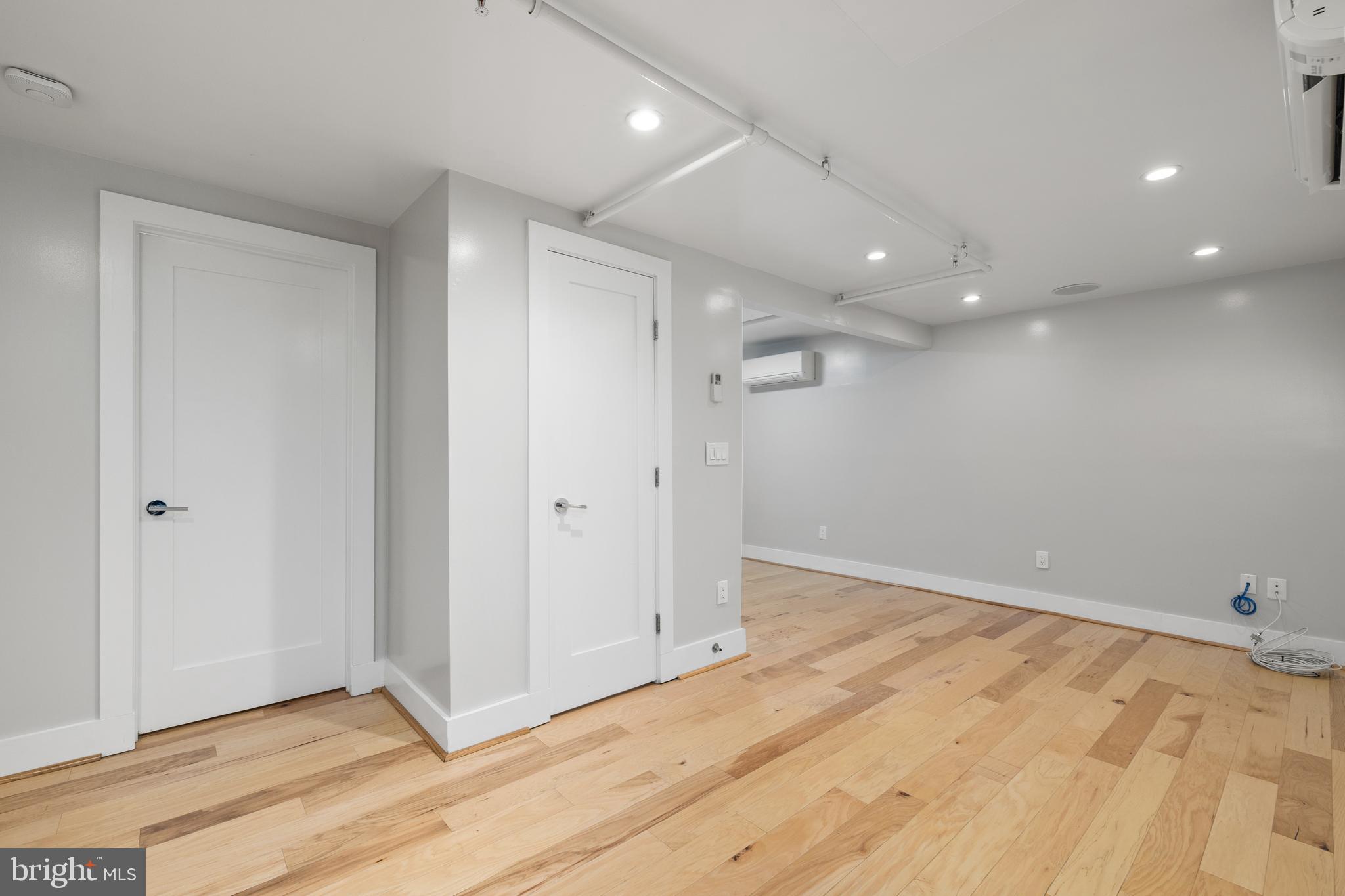 COLUMBIA HEIGHTS - Residential