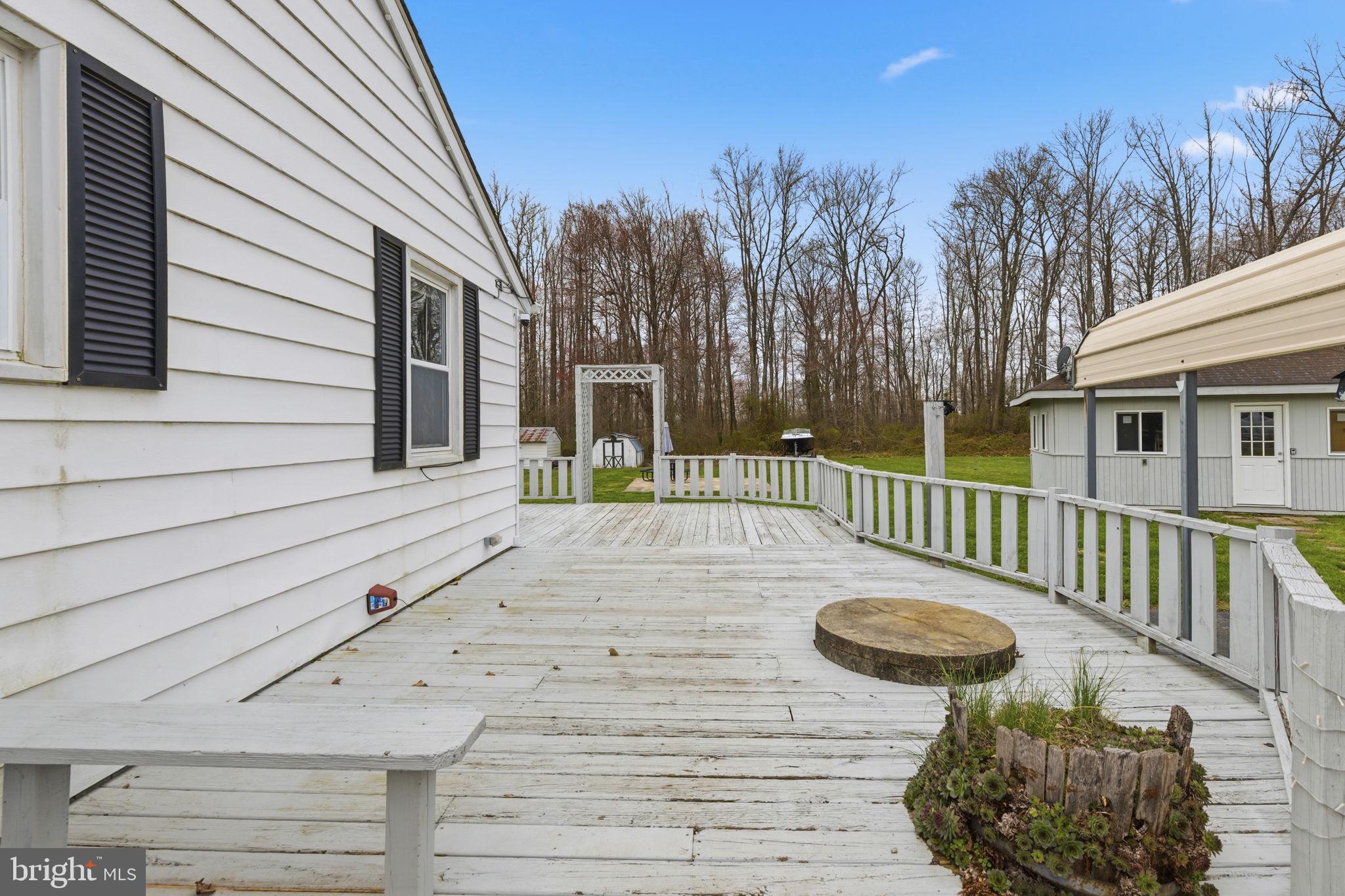 VAN BIBBER MANOR - Residential