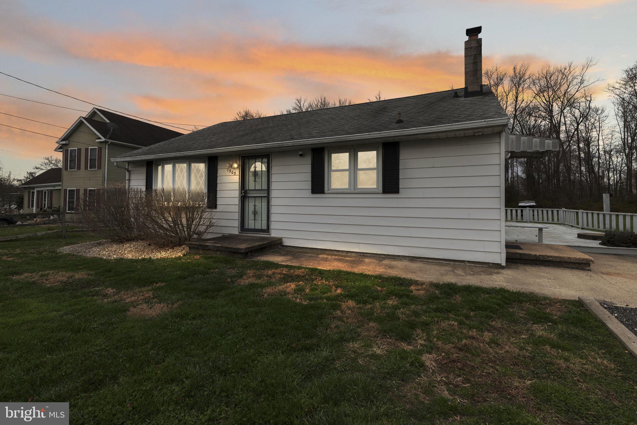 VAN BIBBER MANOR - Residential