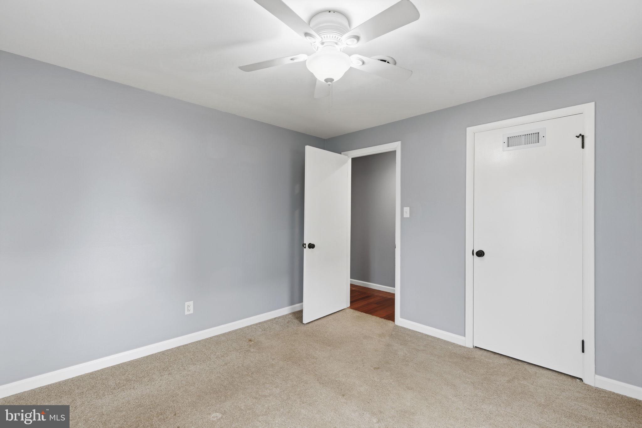 VAN BIBBER MANOR - Residential