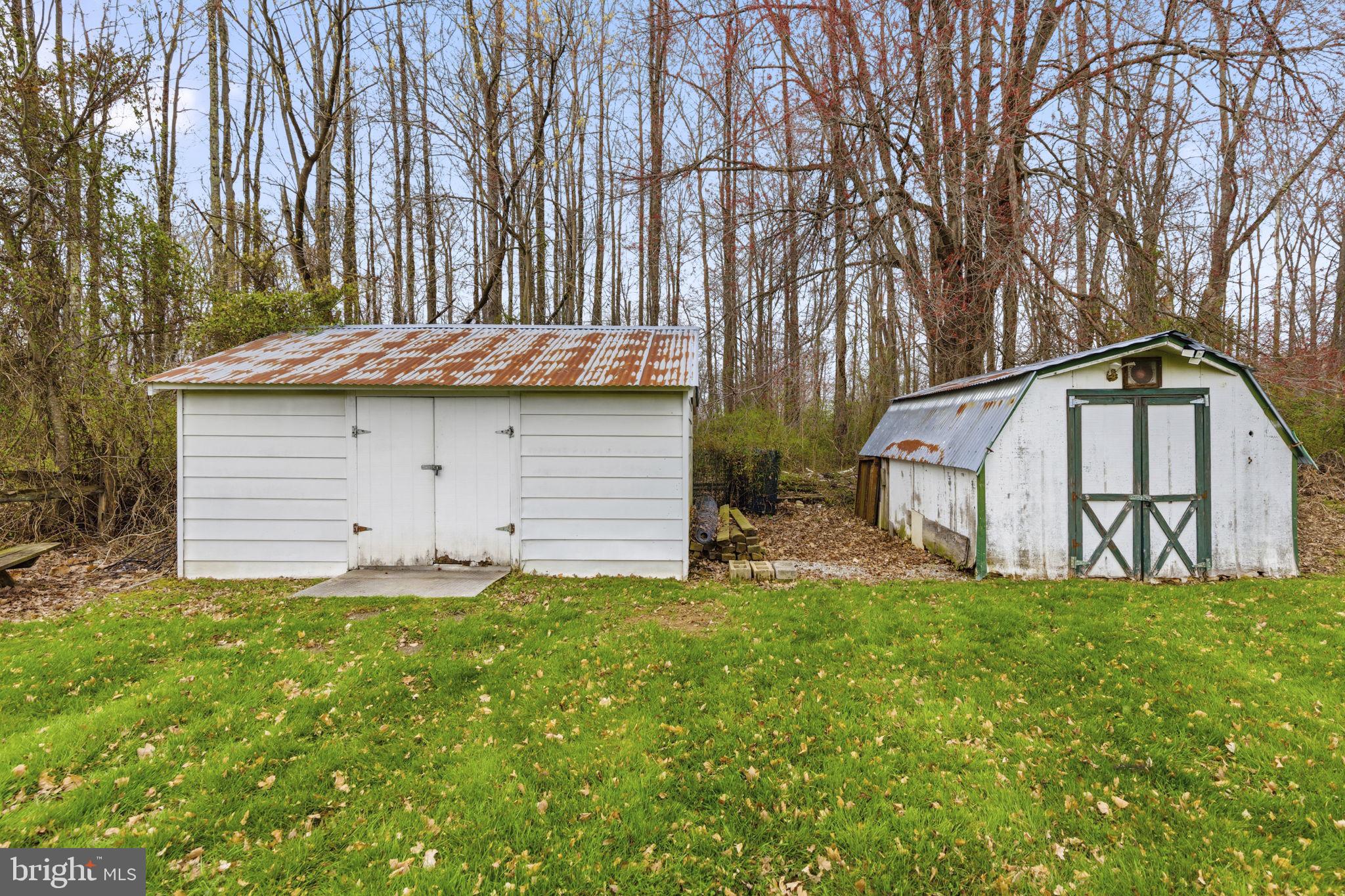 VAN BIBBER MANOR - Residential