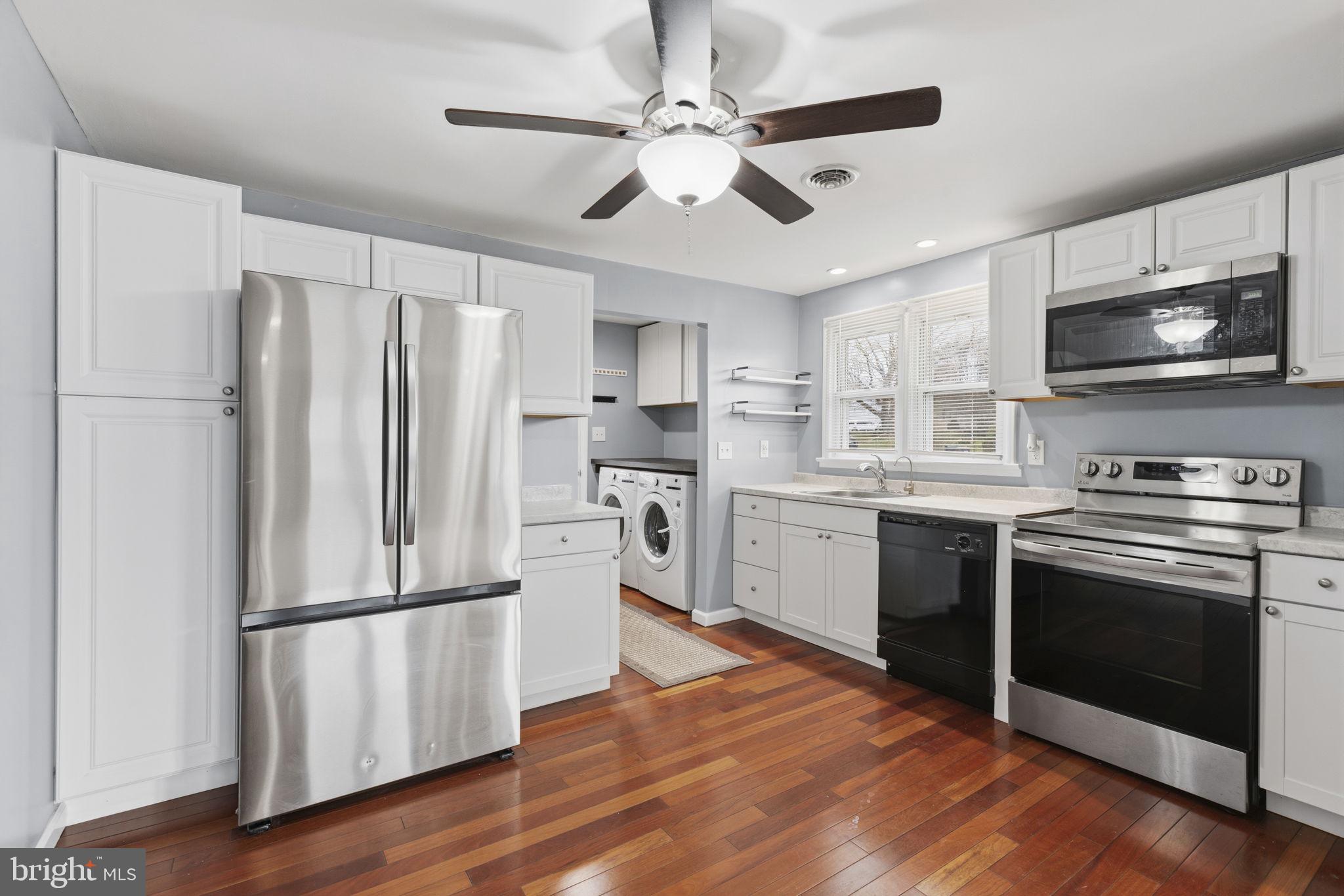 VAN BIBBER MANOR - Residential