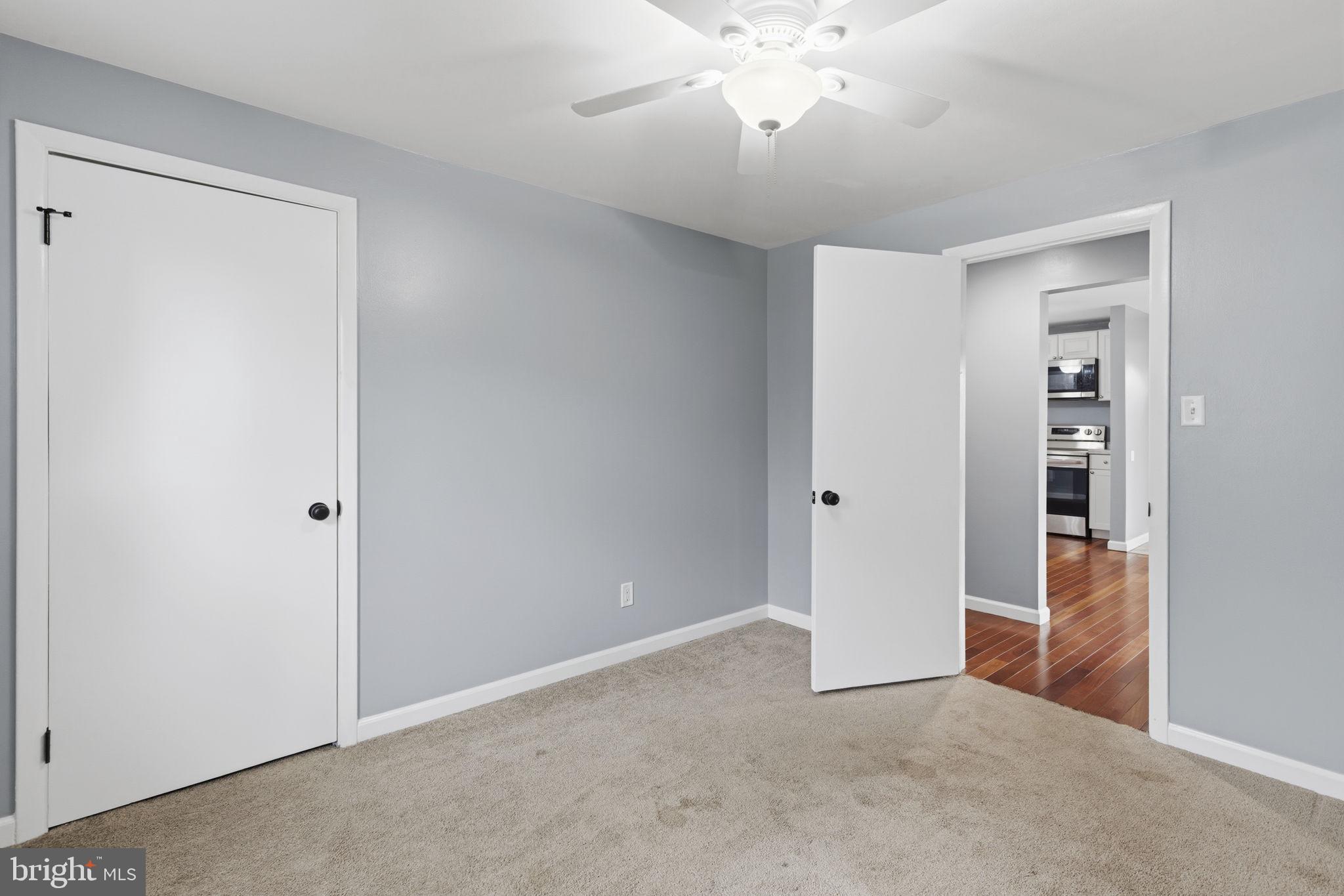 VAN BIBBER MANOR - Residential