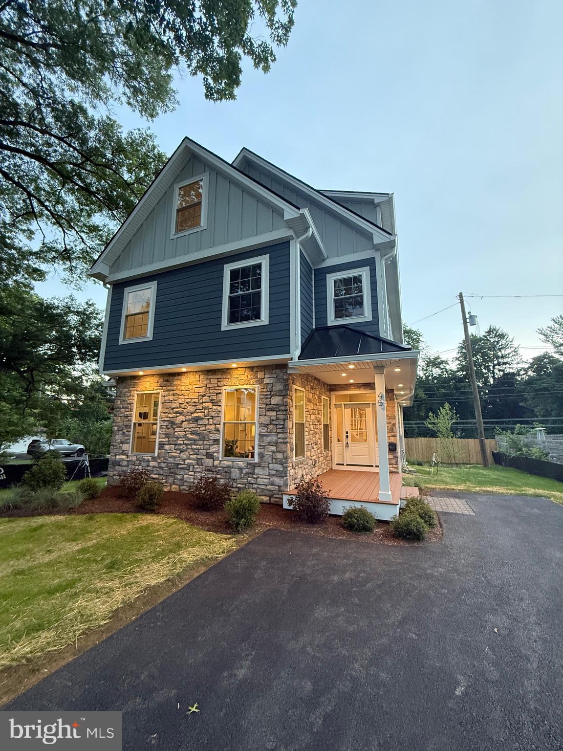 45 ORCHARD LANE