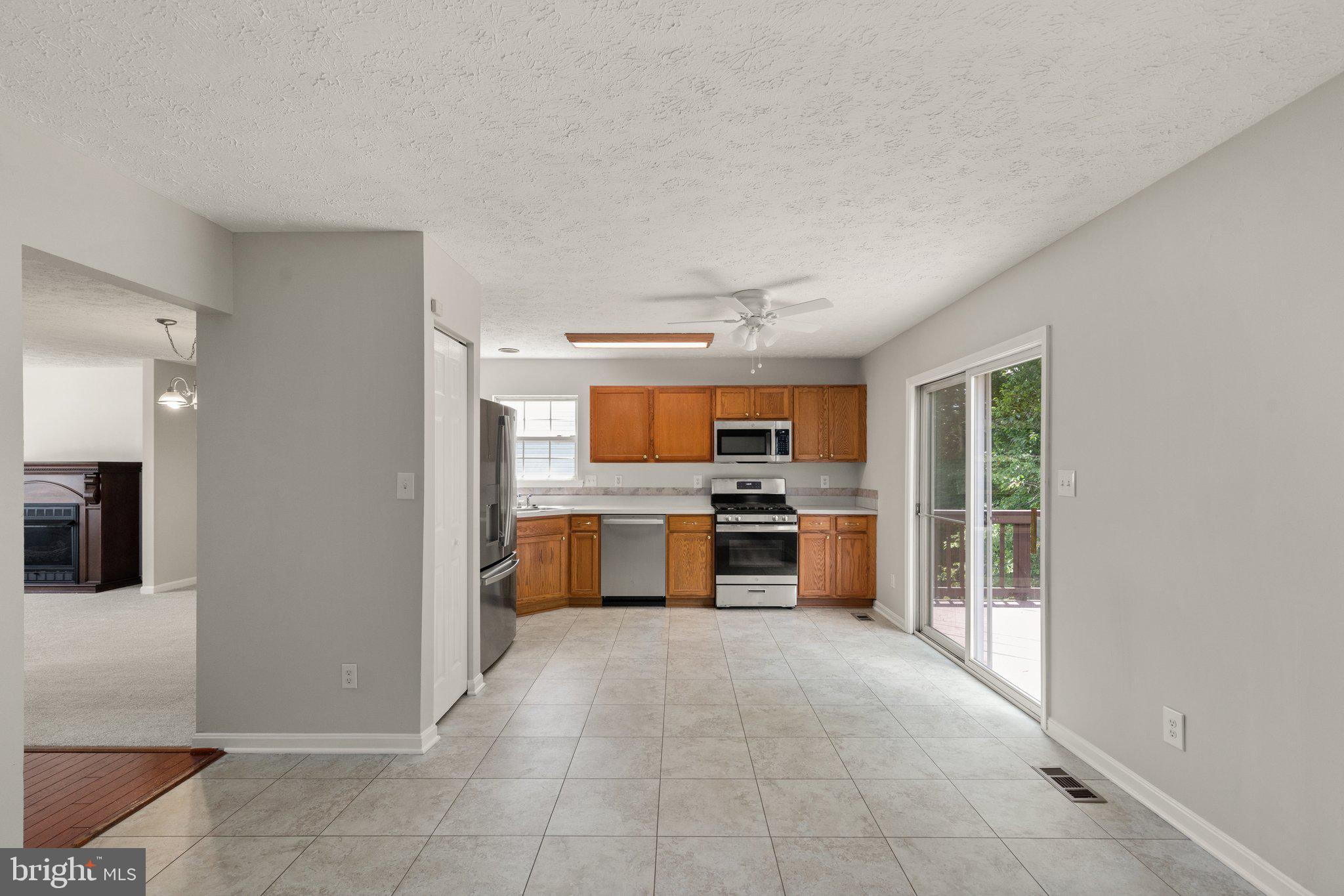 RIVERSIDE - Residential