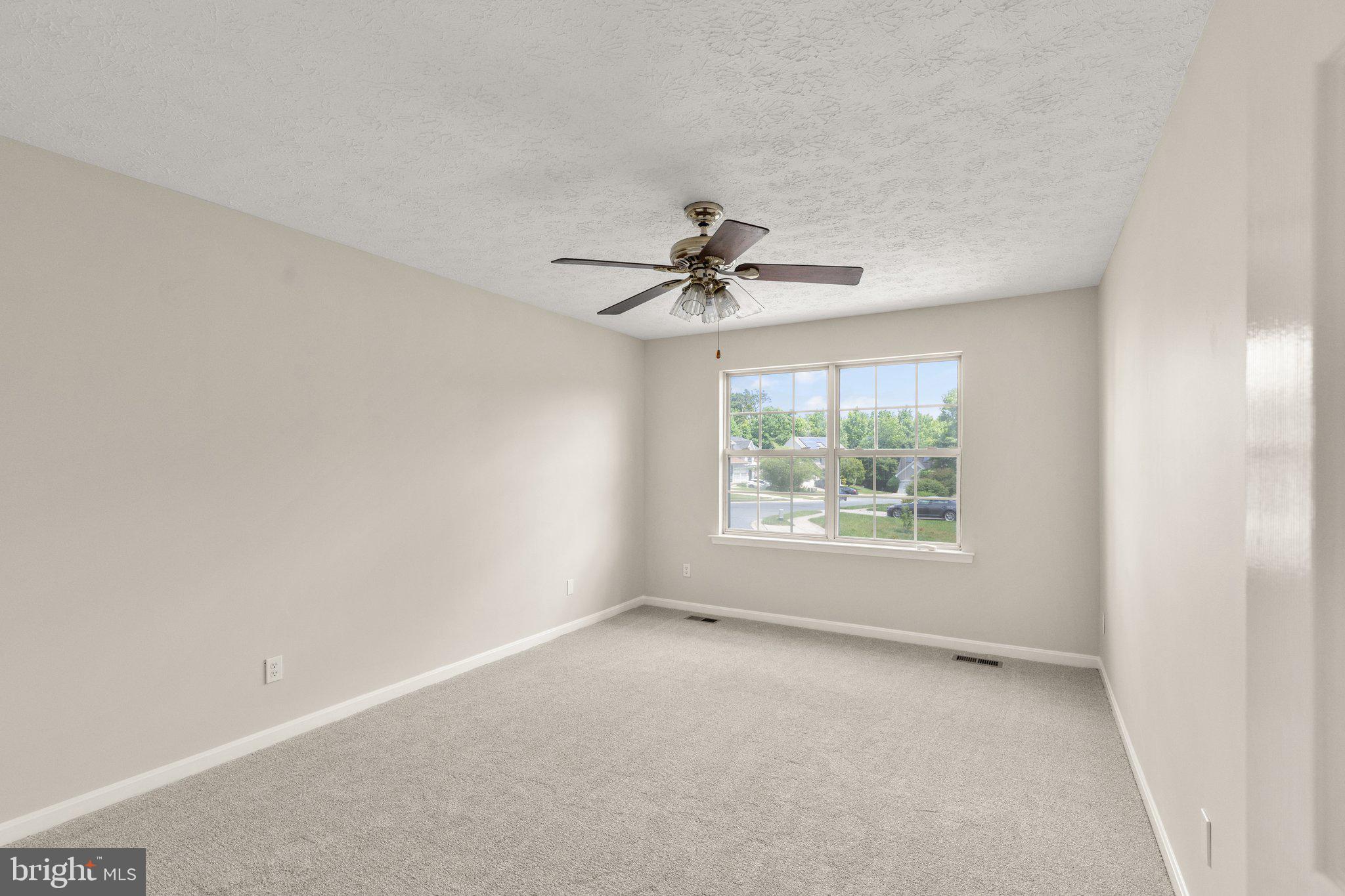 RIVERSIDE - Residential