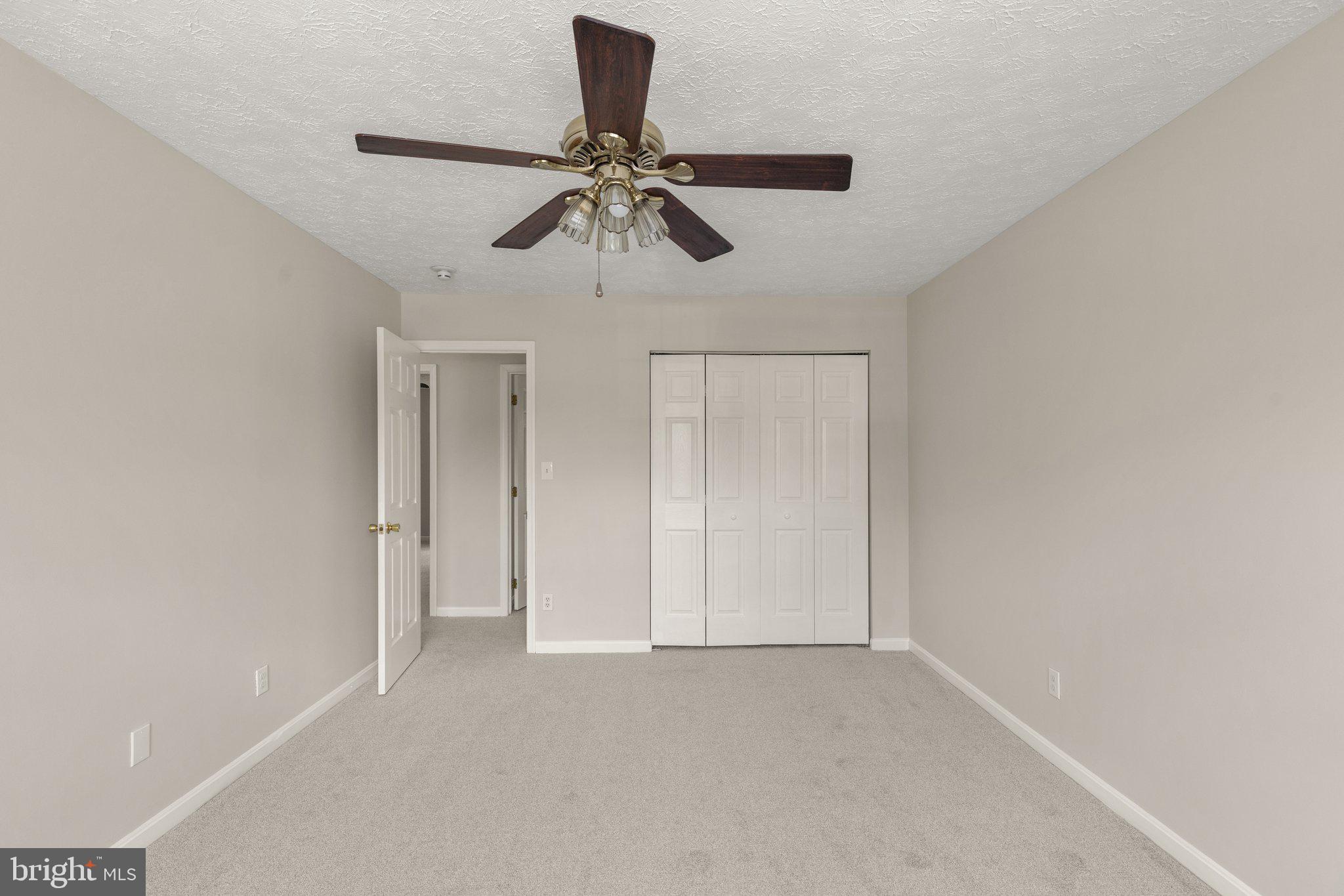 RIVERSIDE - Residential