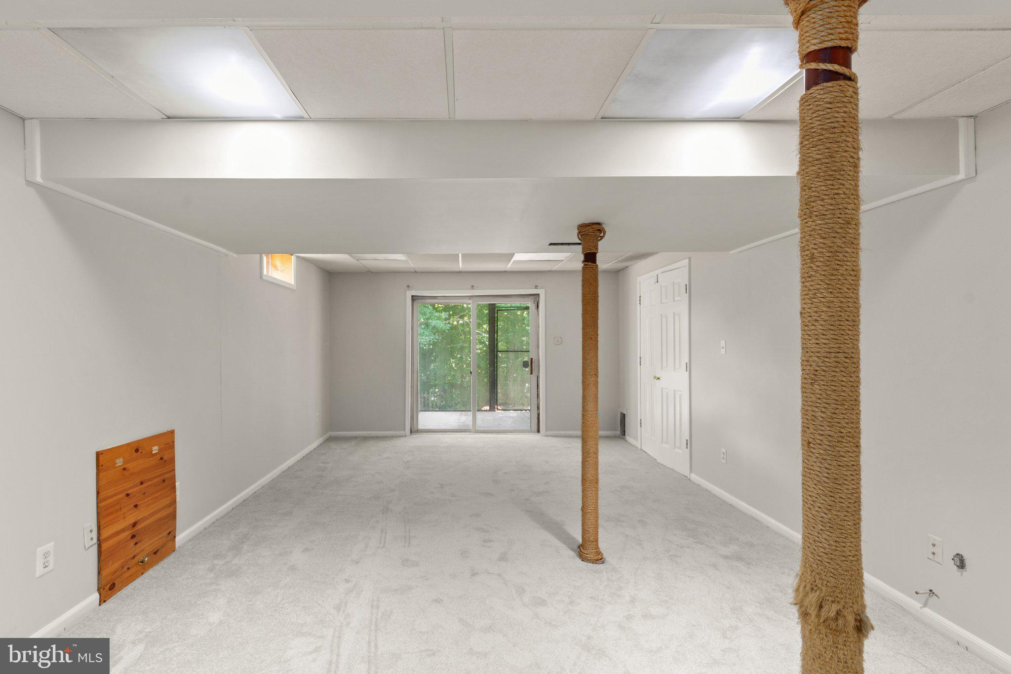 RIVERSIDE - Residential