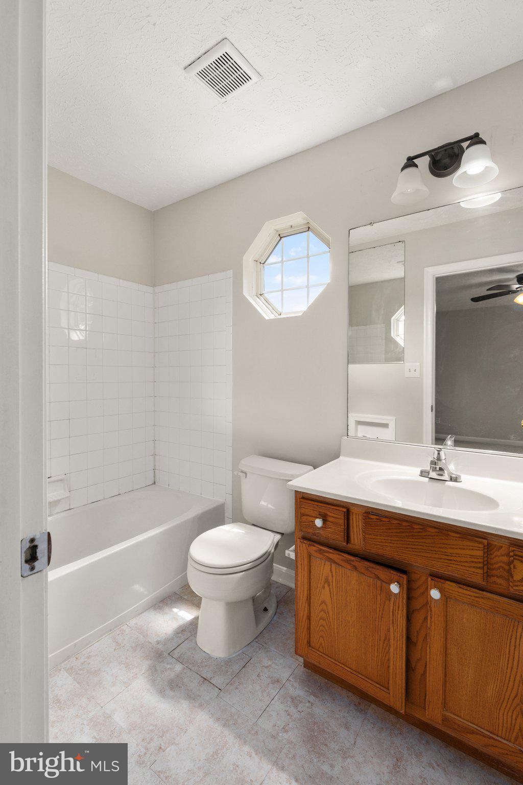 RIVERSIDE - Residential