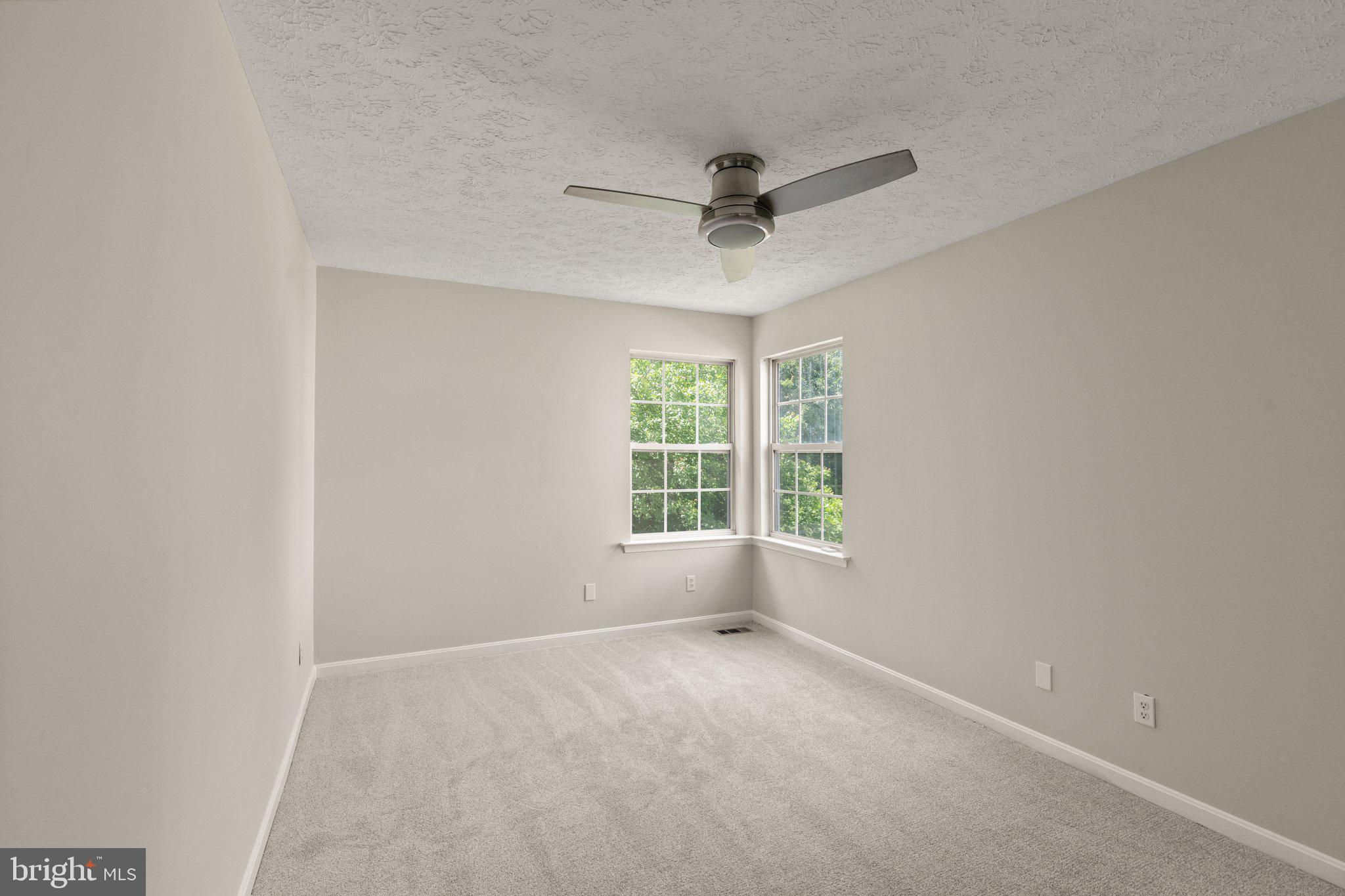 RIVERSIDE - Residential