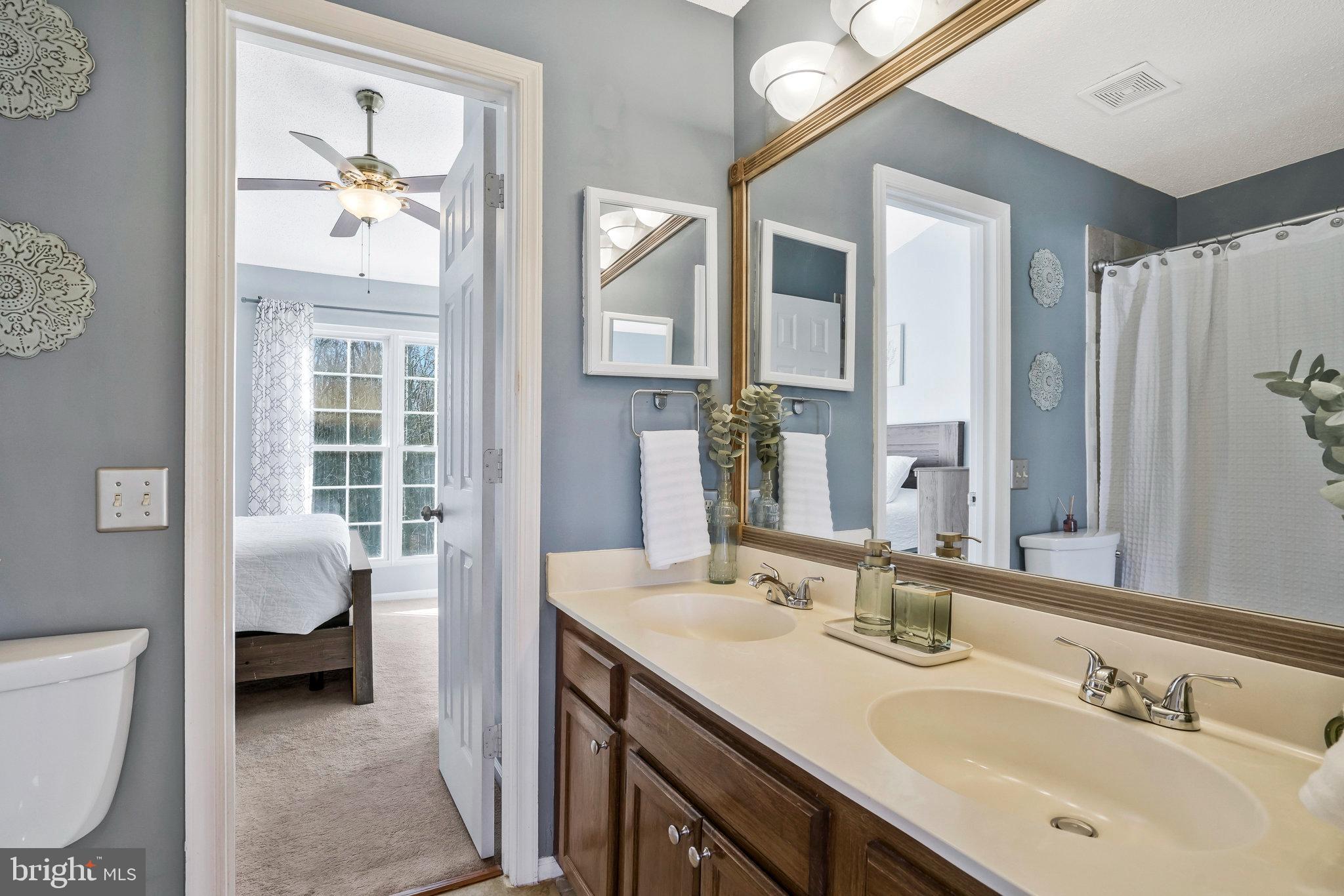 WOODSTONE - Residential