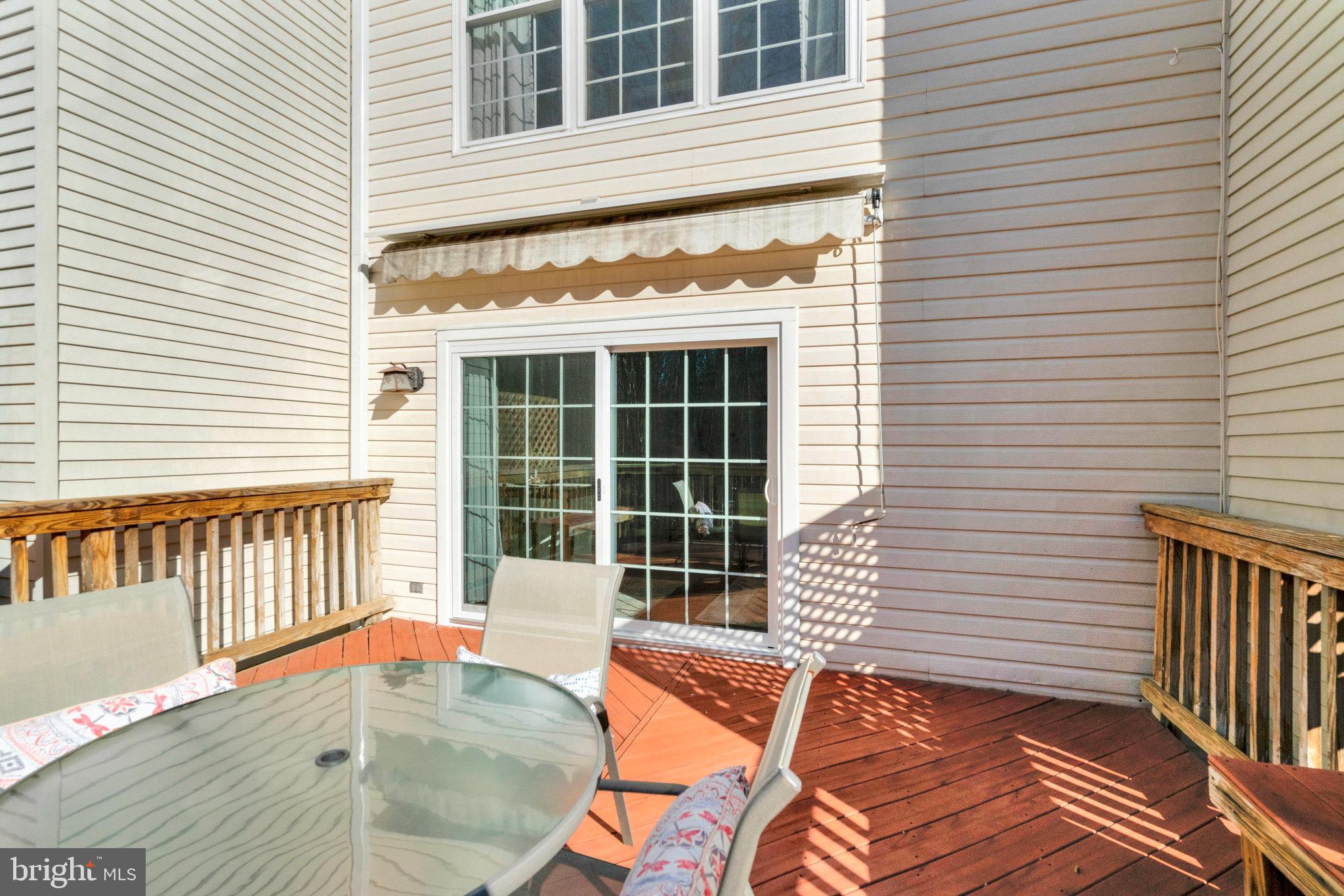 WOODSTONE - Residential