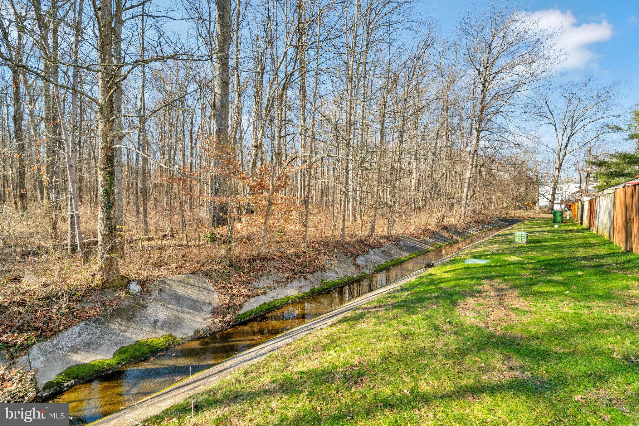 WOODSTONE - Residential