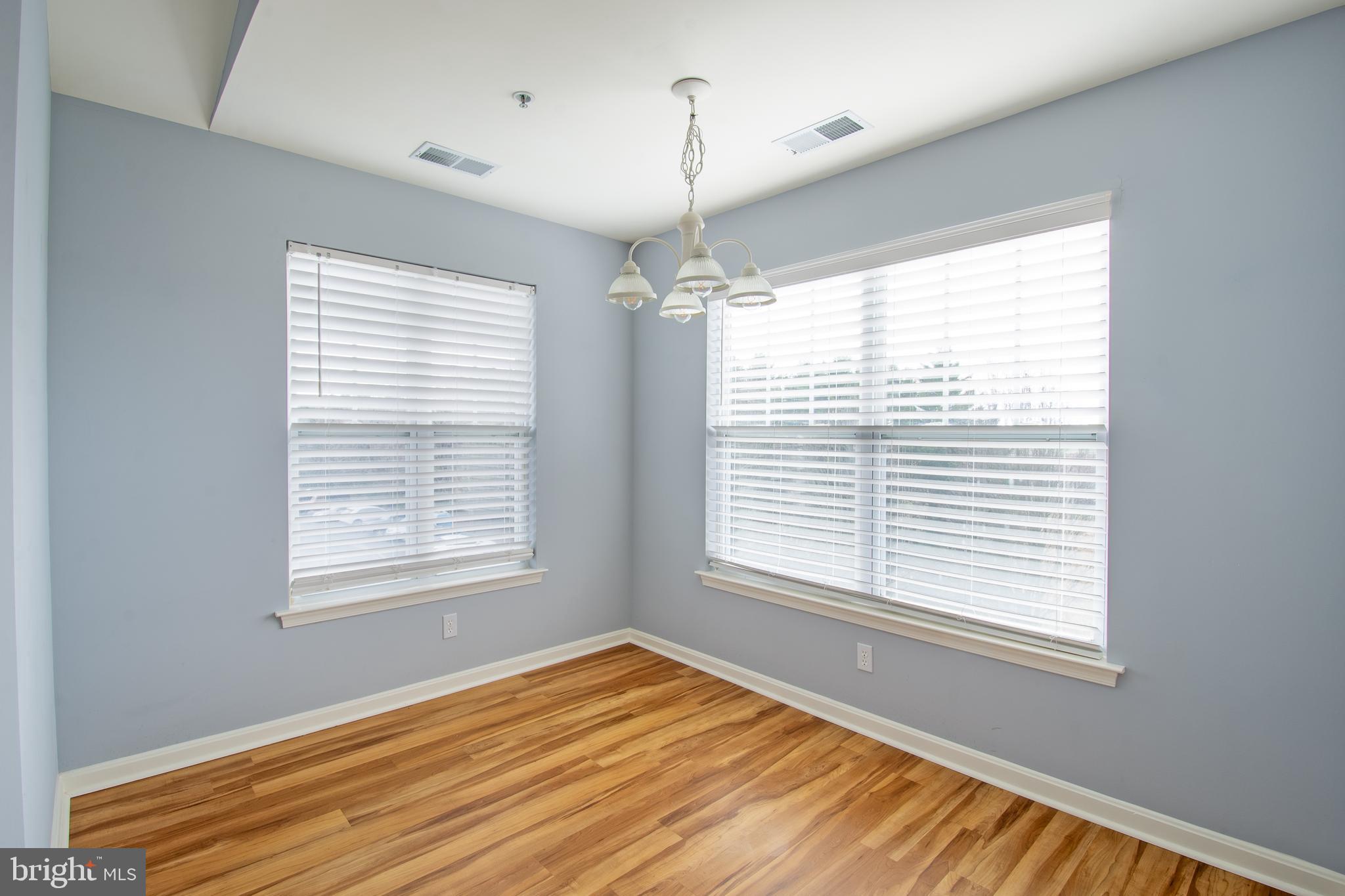 HEARTHSTONE MANOR - Residential