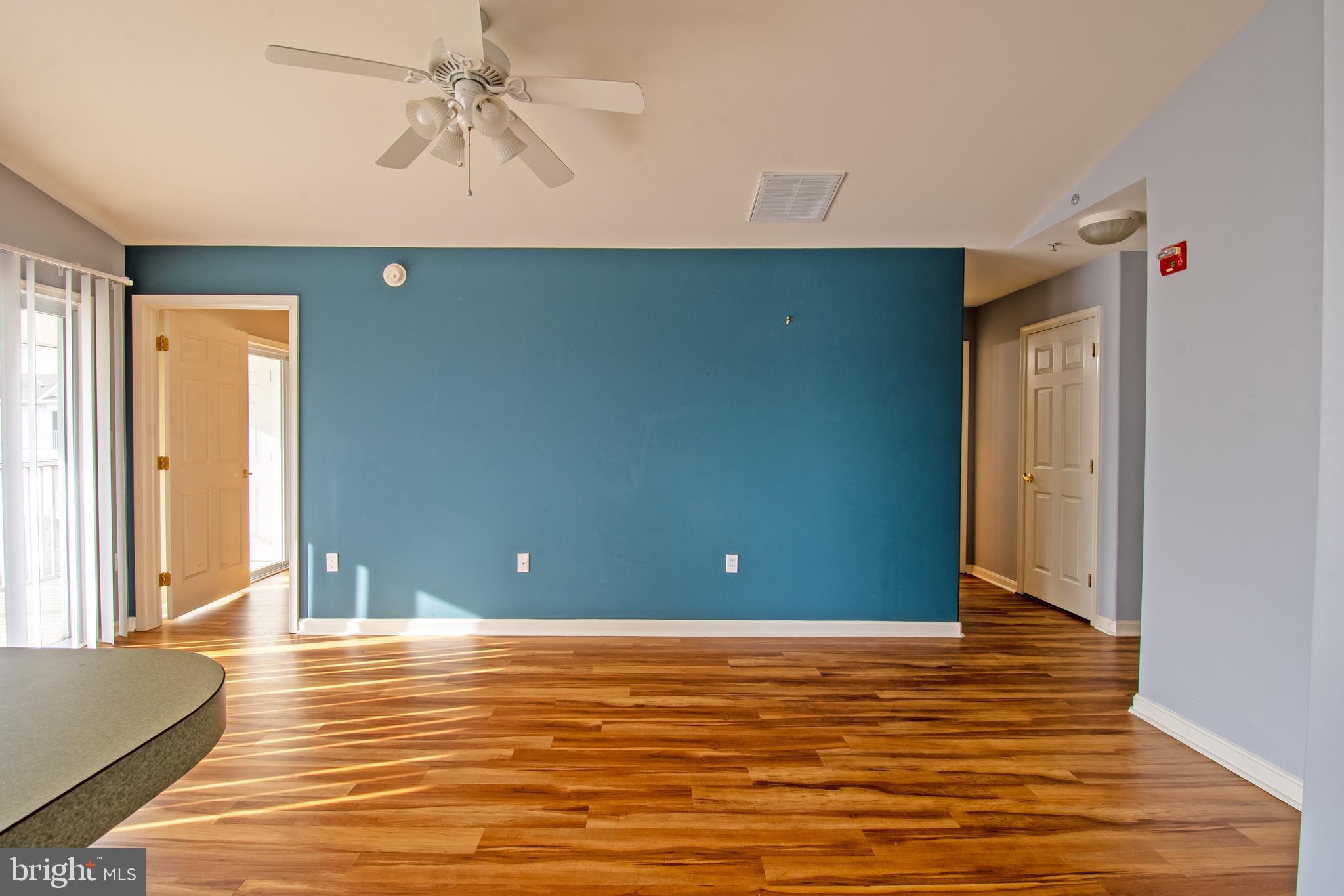 HEARTHSTONE MANOR - Residential